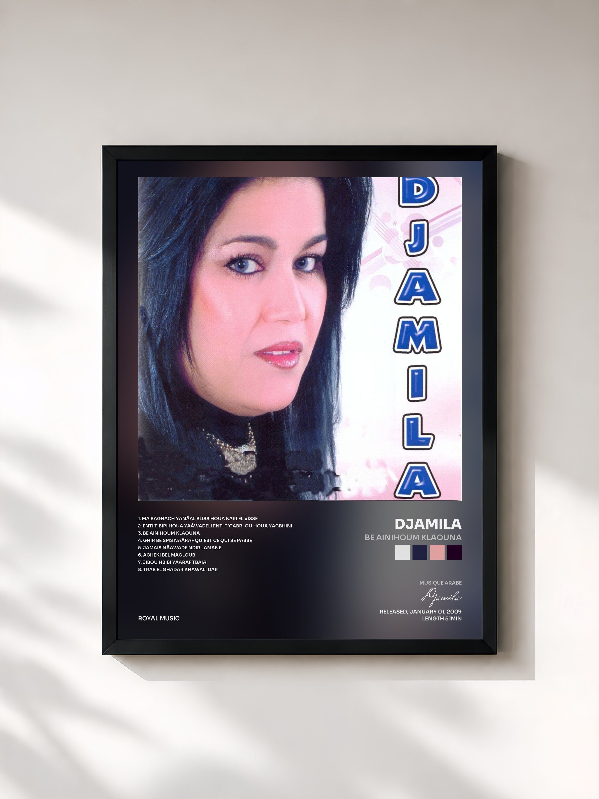 #noir Tableau de l'album Be ainihoum klaouna de Djamila, cadre noir, imprimé et encadré en France