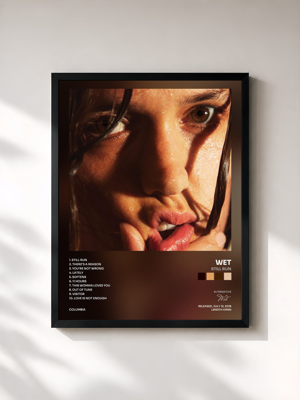 #noir Tableau de l'album Still Run de Wet, cadre noir, imprimé et encadré en France