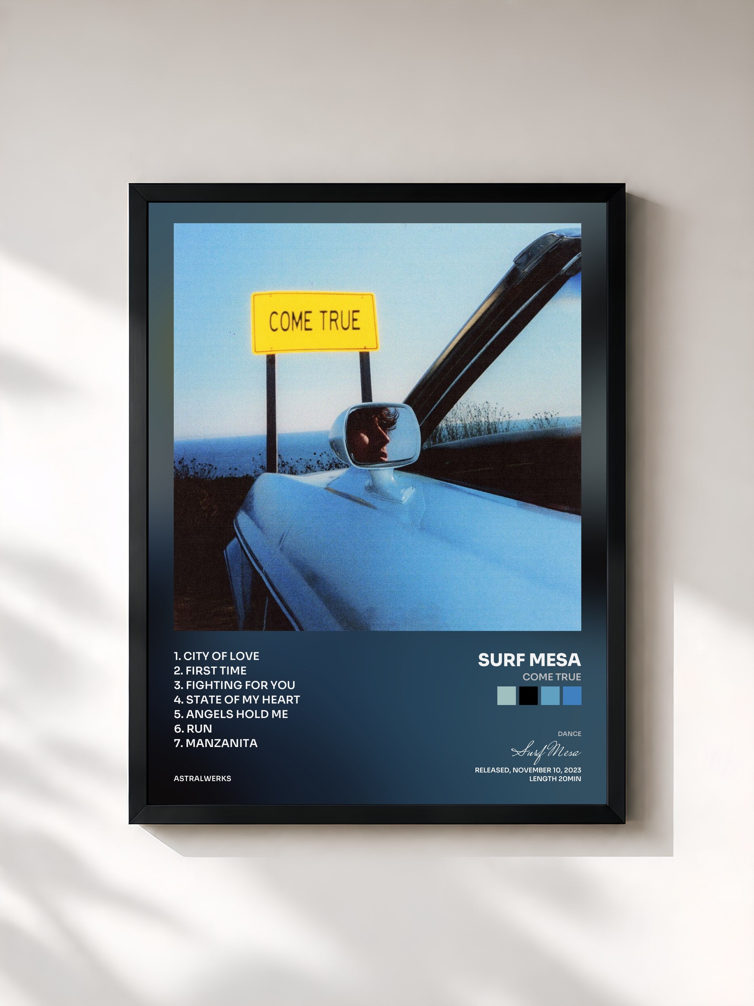 #noir Tableau de l'album Come True de Surf Mesa, cadre noir, imprimé et encadré en France