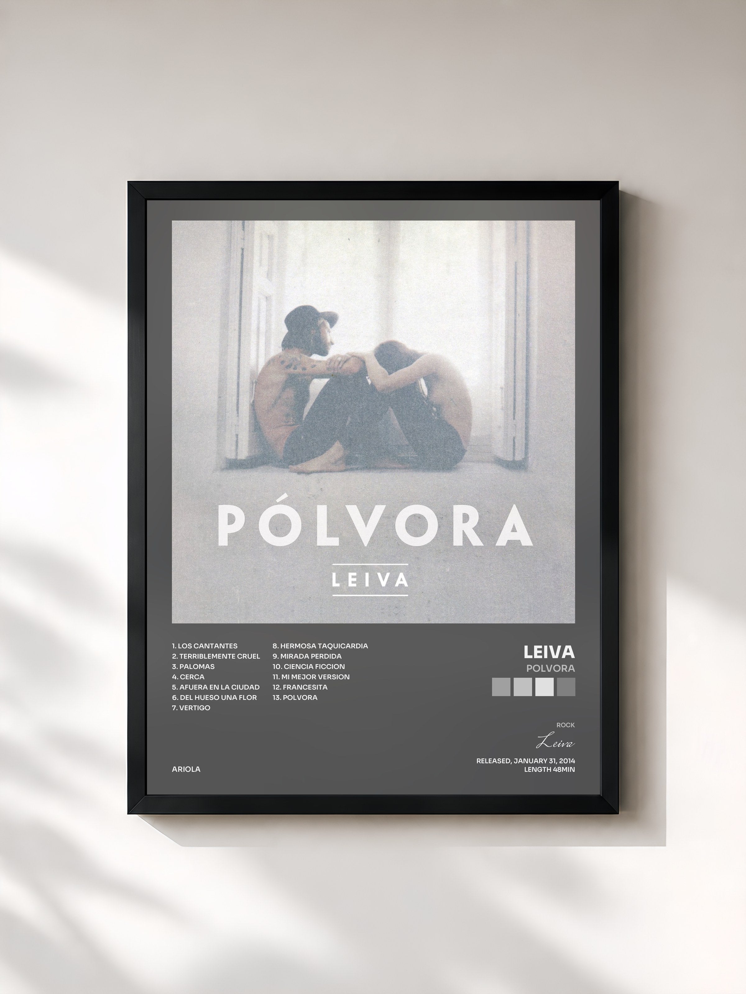 #noir Tableau de l'album Polvora de Leiva, cadre noir, imprimé et encadré en France