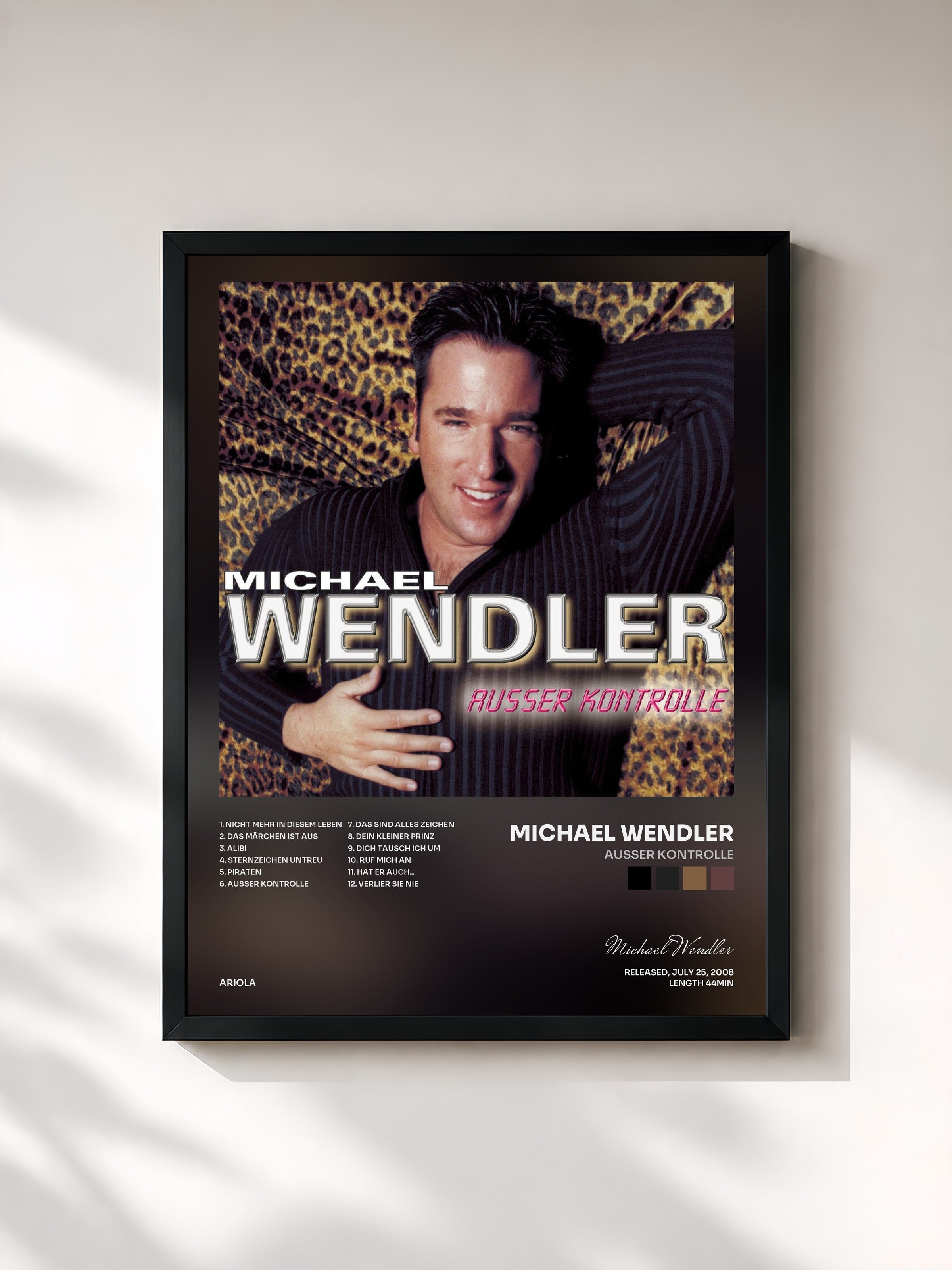 #noir Tableau de l'album Ausser Kontrolle de Michael Wendler, cadre noir, imprimé et encadré en France