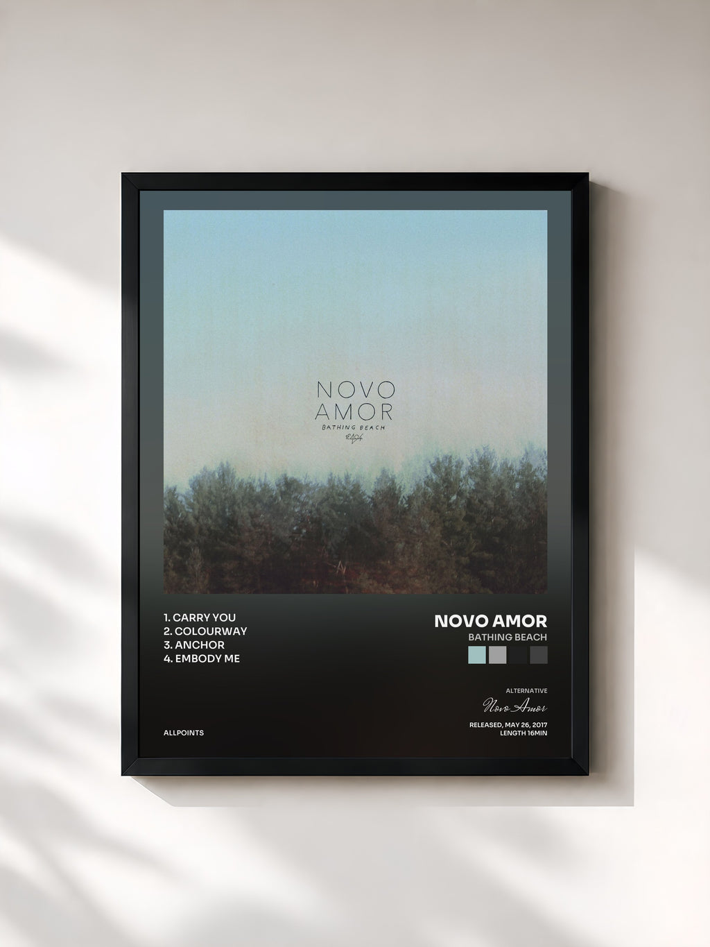 #noir Tableau de l'album Bathing Beach de Novo Amor, cadre noir, imprimé et encadré en France
