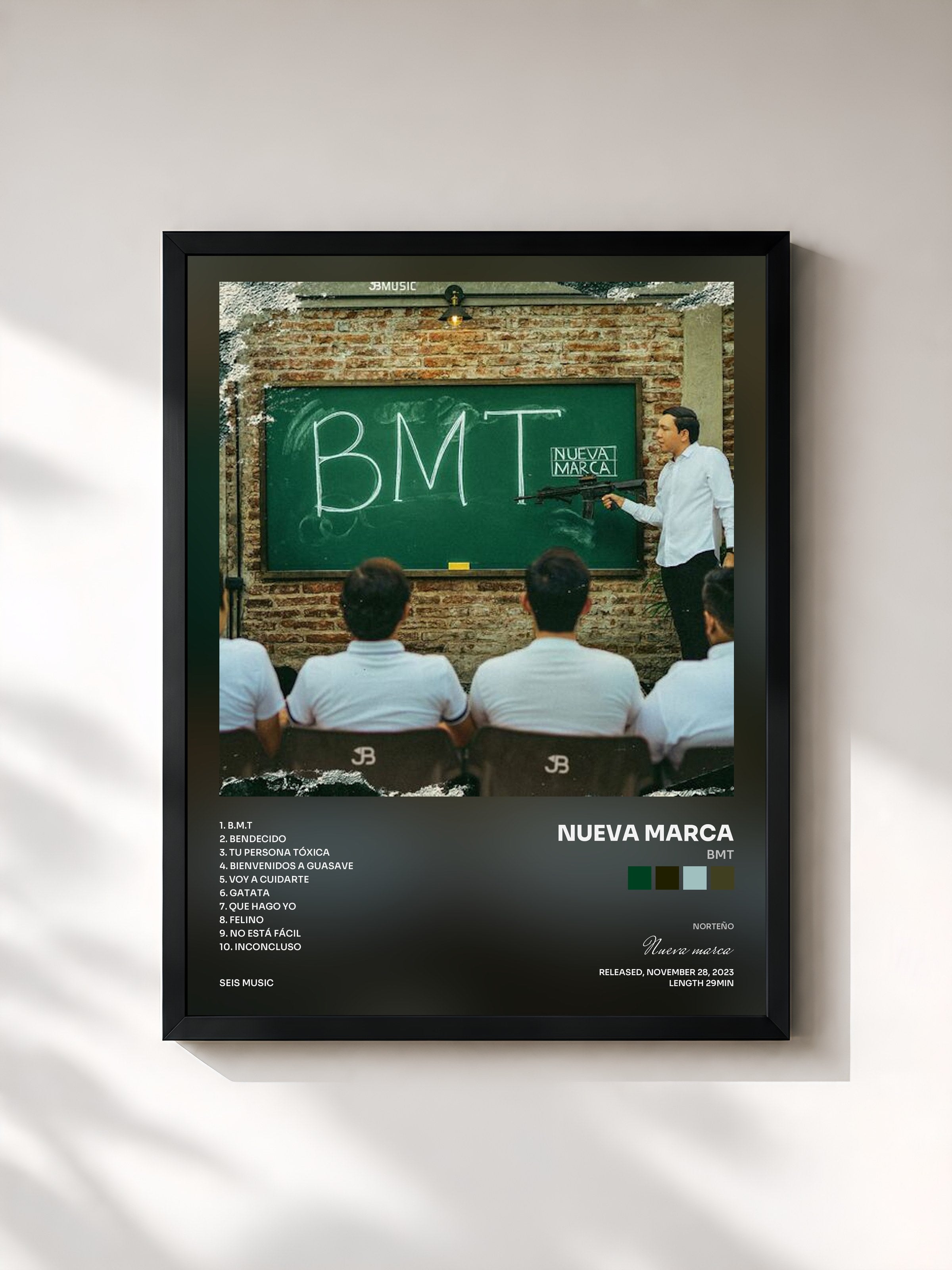 #noir Tableau de l'album BMT de Nueva marca, cadre noir, imprimé et encadré en France