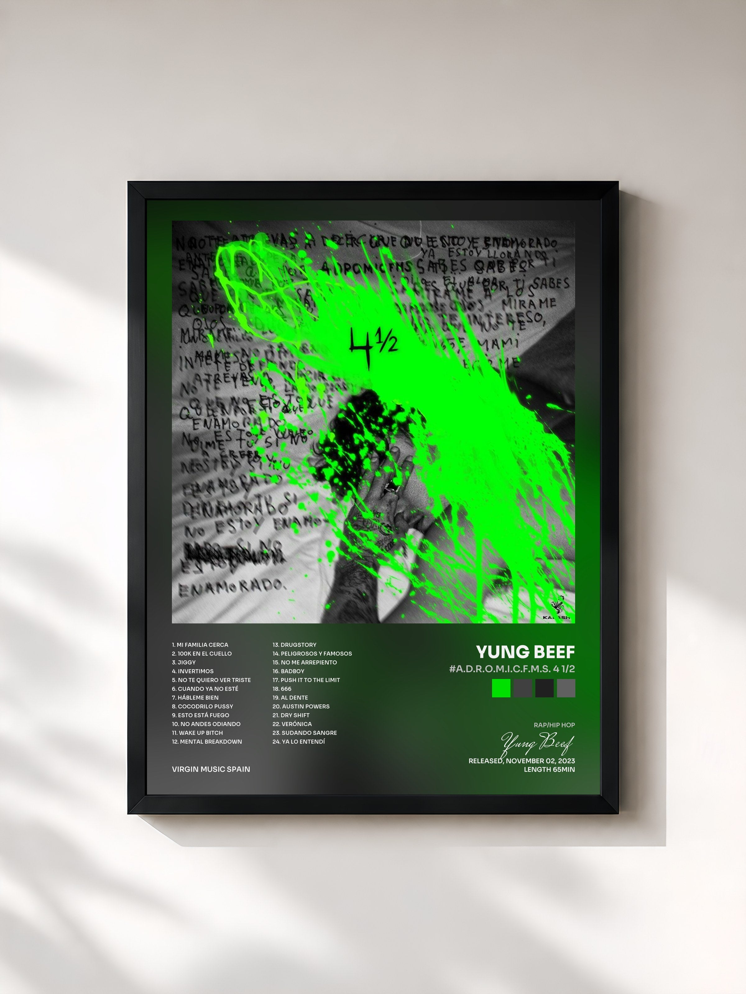 #noir Tableau de l'album #A.D.R.O.M.I.C.F.M.S. 4 1/2 de Yung Beef, cadre noir, imprimé et encadré en France