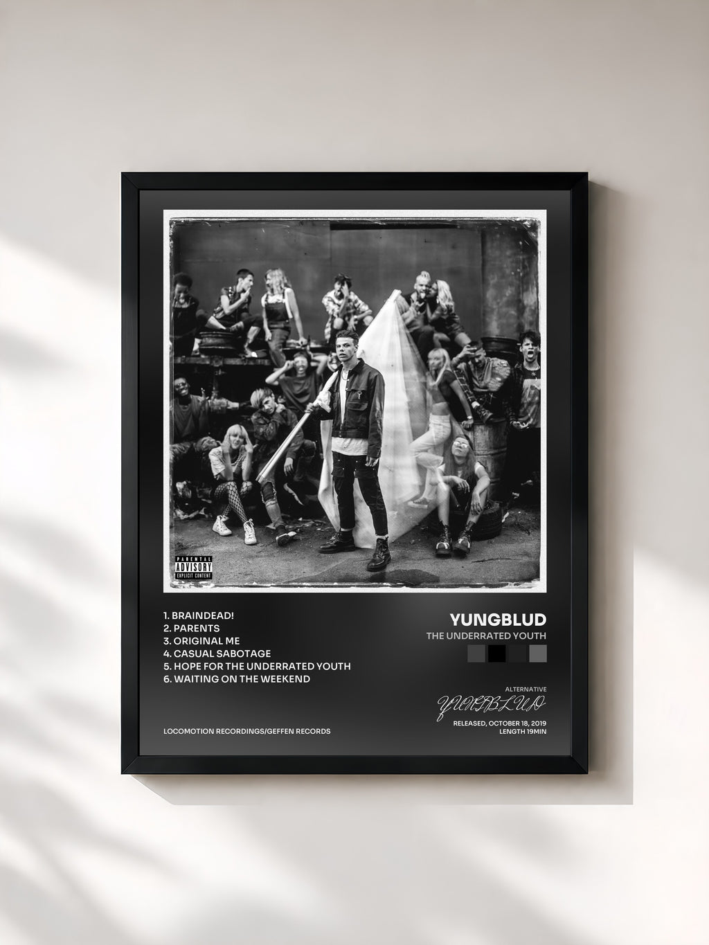 #noir Tableau de l'album the underrated youth de YUNGBLUD, cadre noir, imprimé et encadré en France