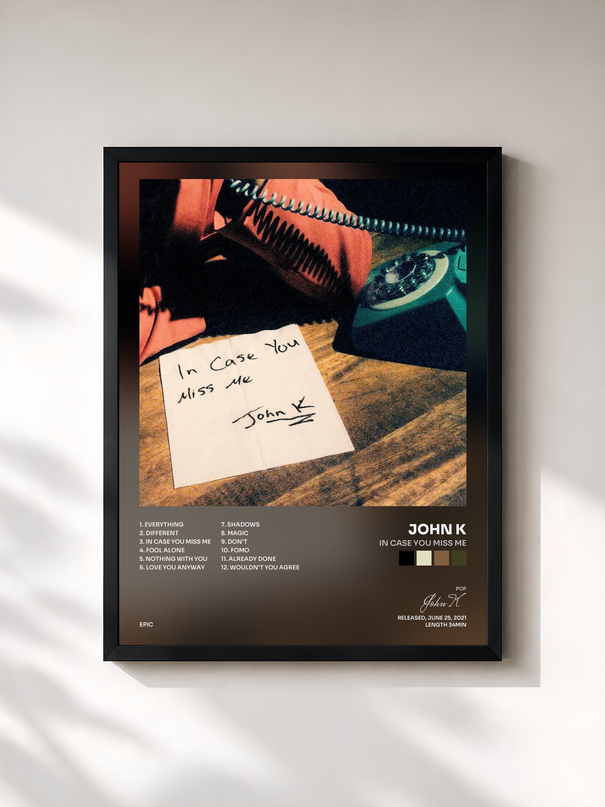 #noir Tableau de l'album in case you miss me de John K, cadre noir, imprimé et encadré en France