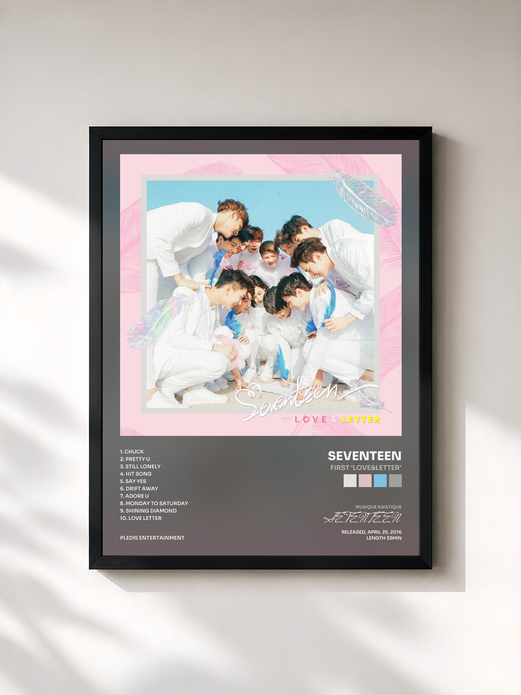 #noir Tableau de l'album FIRST 'LOVE&LETTER' de SEVENTEEN, cadre noir, imprimé et encadré en France