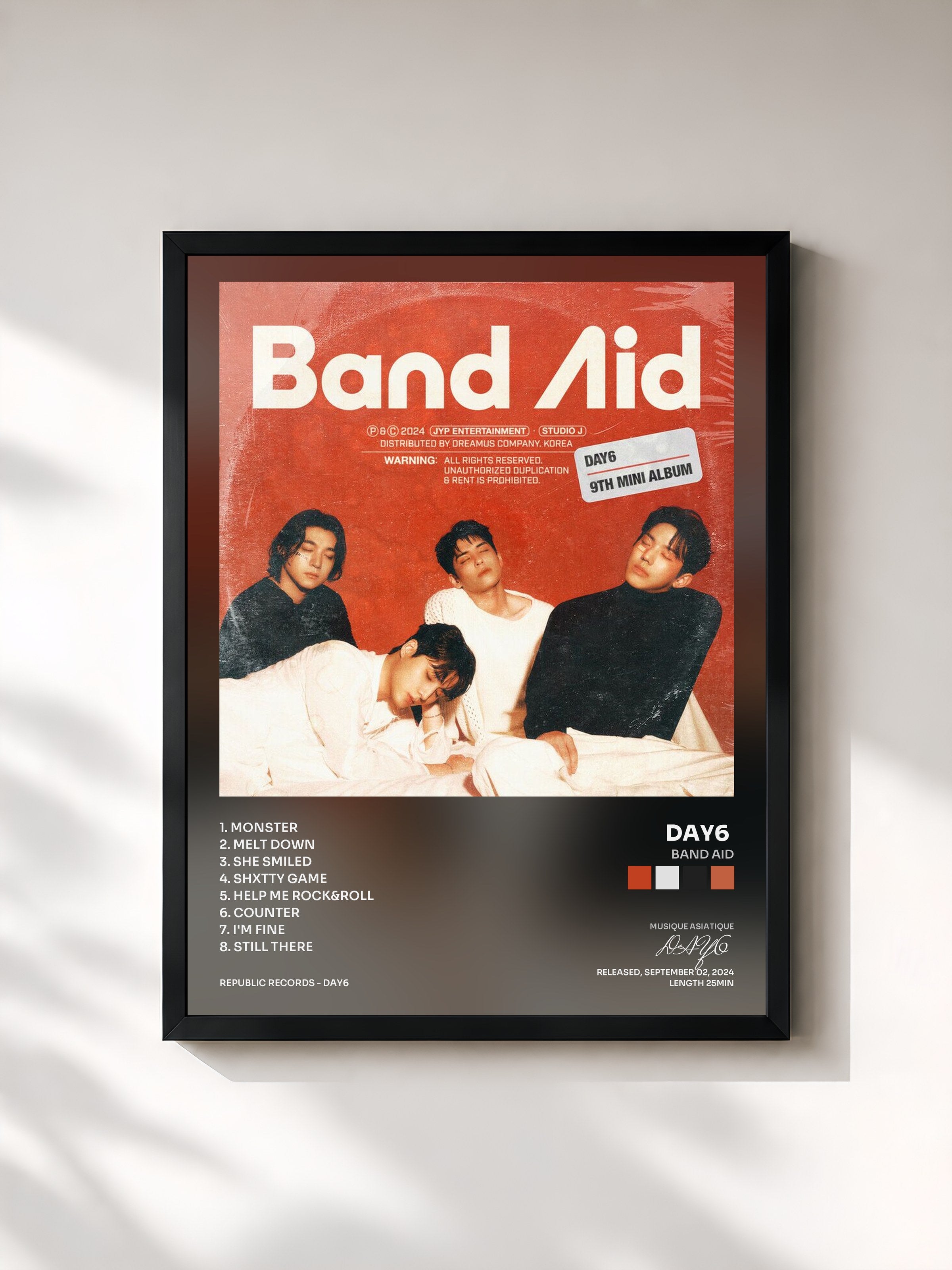 #noir Tableau de l'album Band Aid de DAY6 , cadre noir, imprimé et encadré en France
