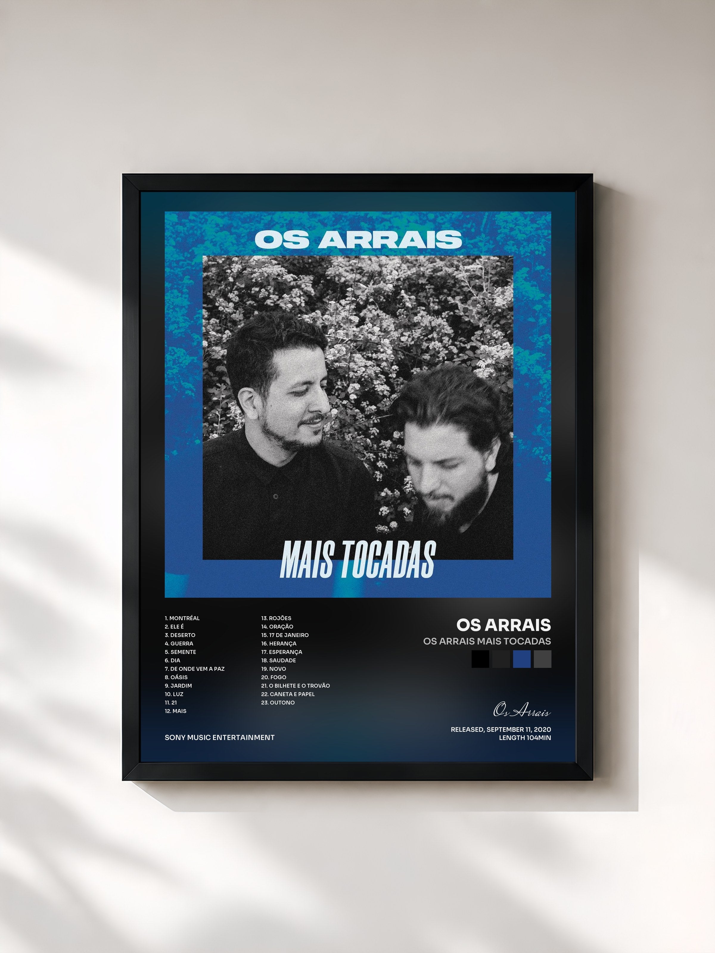 #noir Tableau de l'album Os Arrais Mais Tocadas de Os Arrais, cadre noir, imprimé et encadré en France