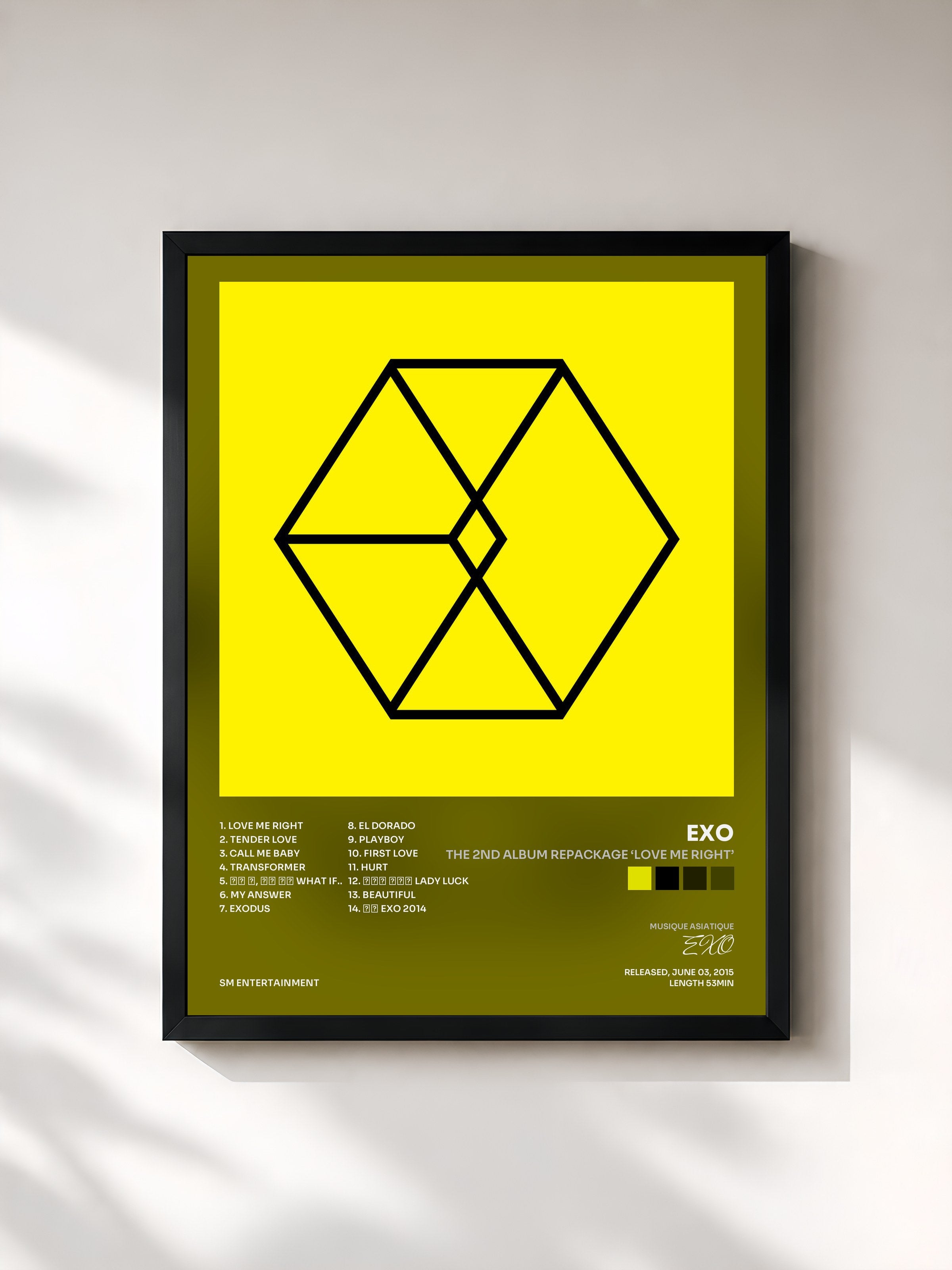 #noir Tableau de l'album The 2nd Album Repackage ‘LOVE ME RIGHT’ de EXO, cadre noir, imprimé et encadré en France