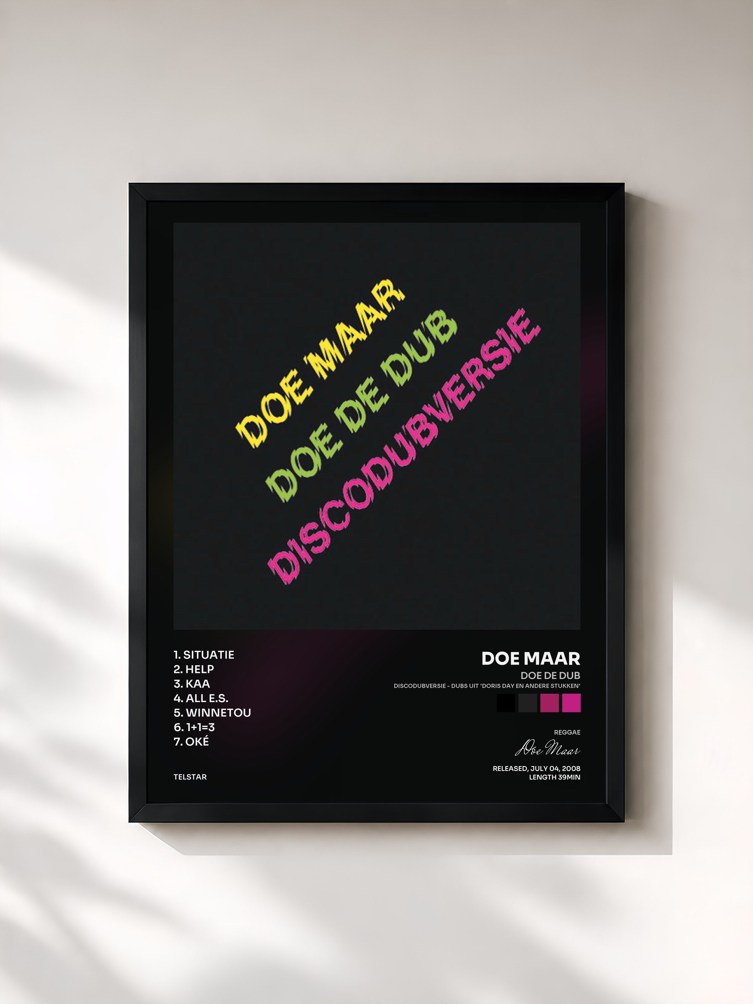 #noir Tableau de l'album Doe De Dub (Discodubversie - Dubs uit 'Doris Day en Andere Stukken') de Doe Maar, cadre noir, imprimé et encadré en France