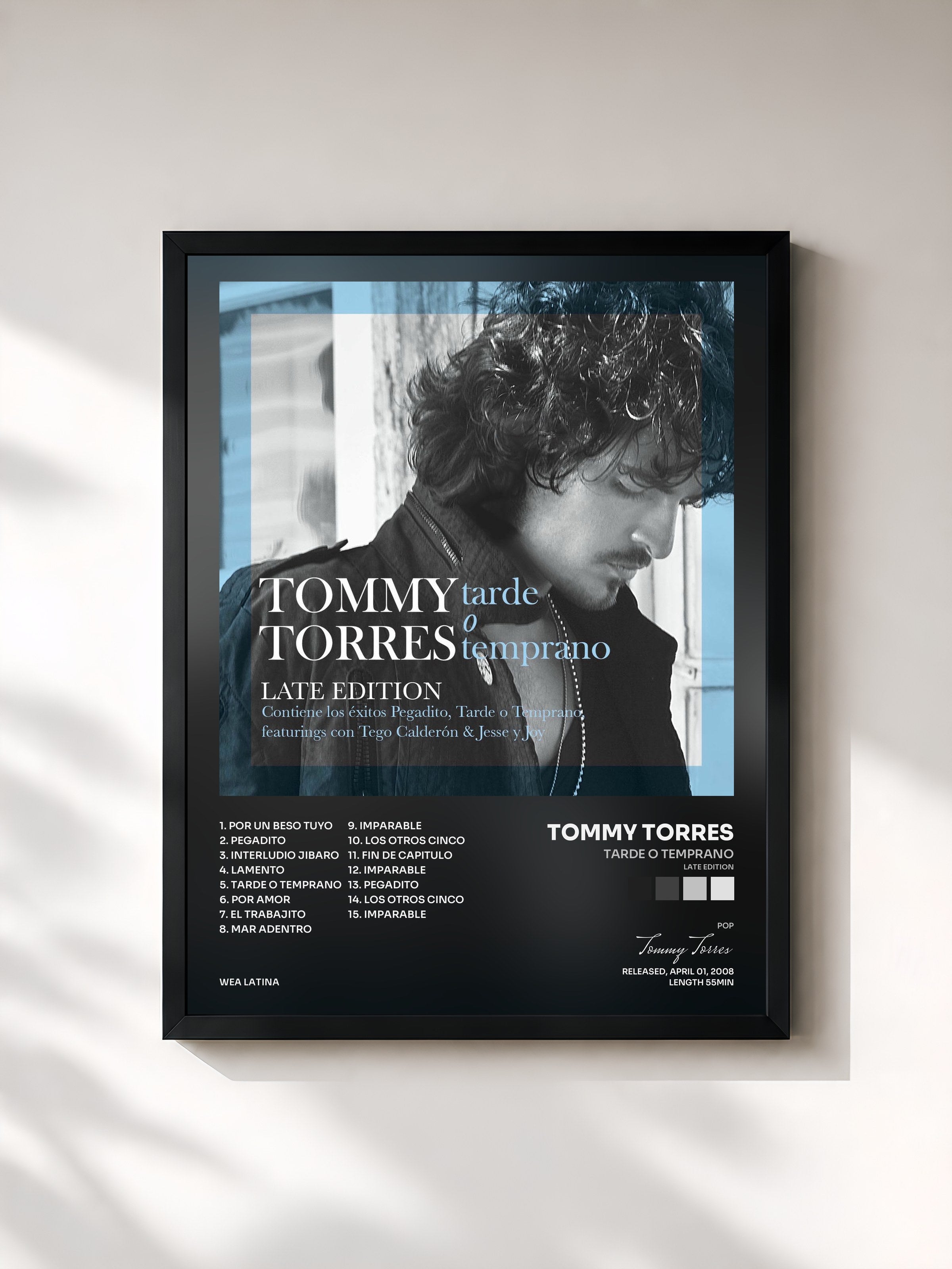 #noir Tableau de l'album Tarde O Temprano (Late Edition) de Tommy Torres, cadre noir, imprimé et encadré en France