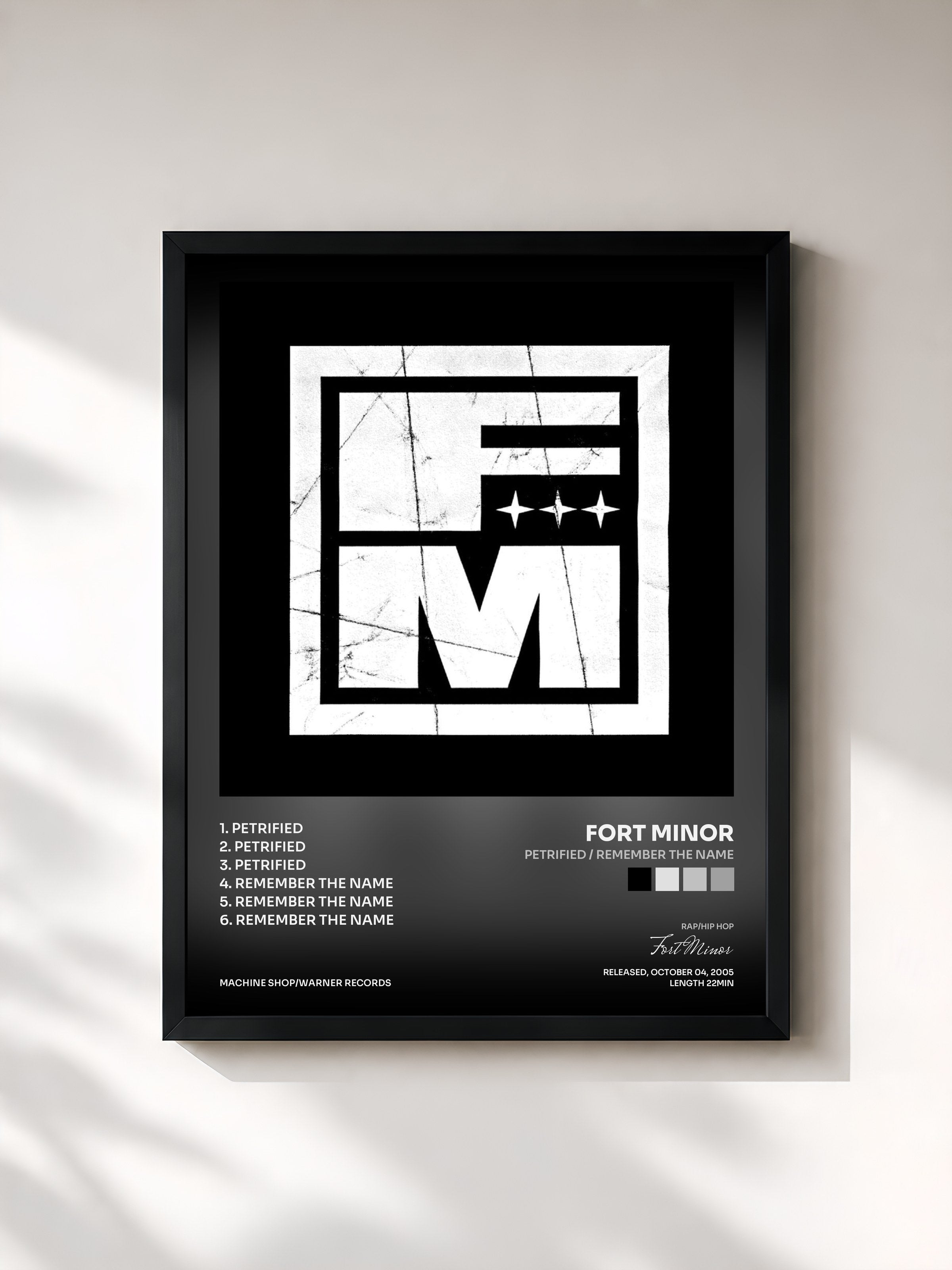 #noir Tableau de l'album Petrified / Remember the Name de Fort Minor, cadre noir, imprimé et encadré en France