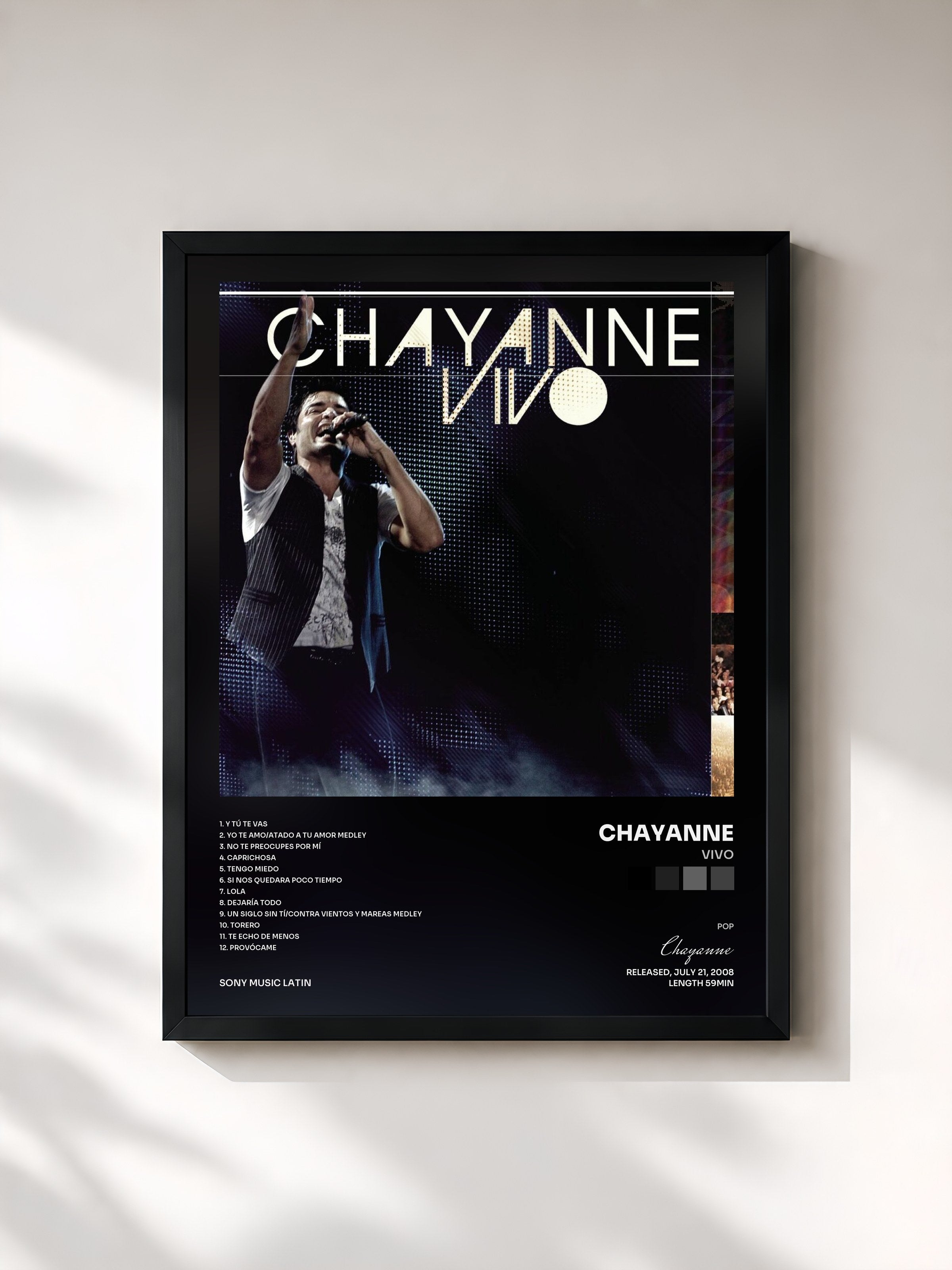 #noir Tableau de l'album Vivo de Chayanne, cadre noir, imprimé et encadré en France