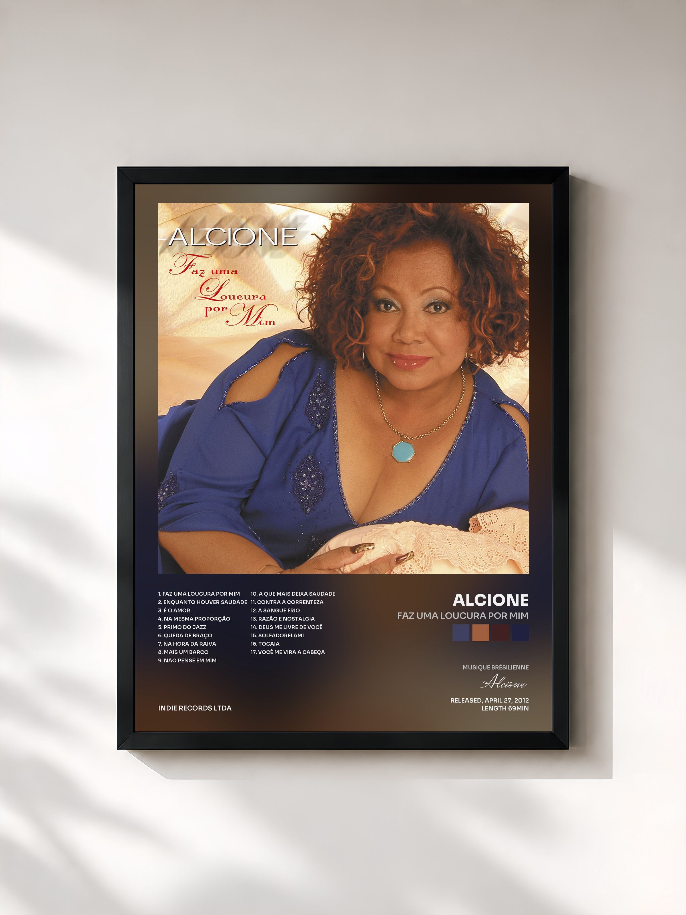 #noir Tableau de l'album Faz uma loucura por mim de Alcione, cadre noir, imprimé et encadré en France