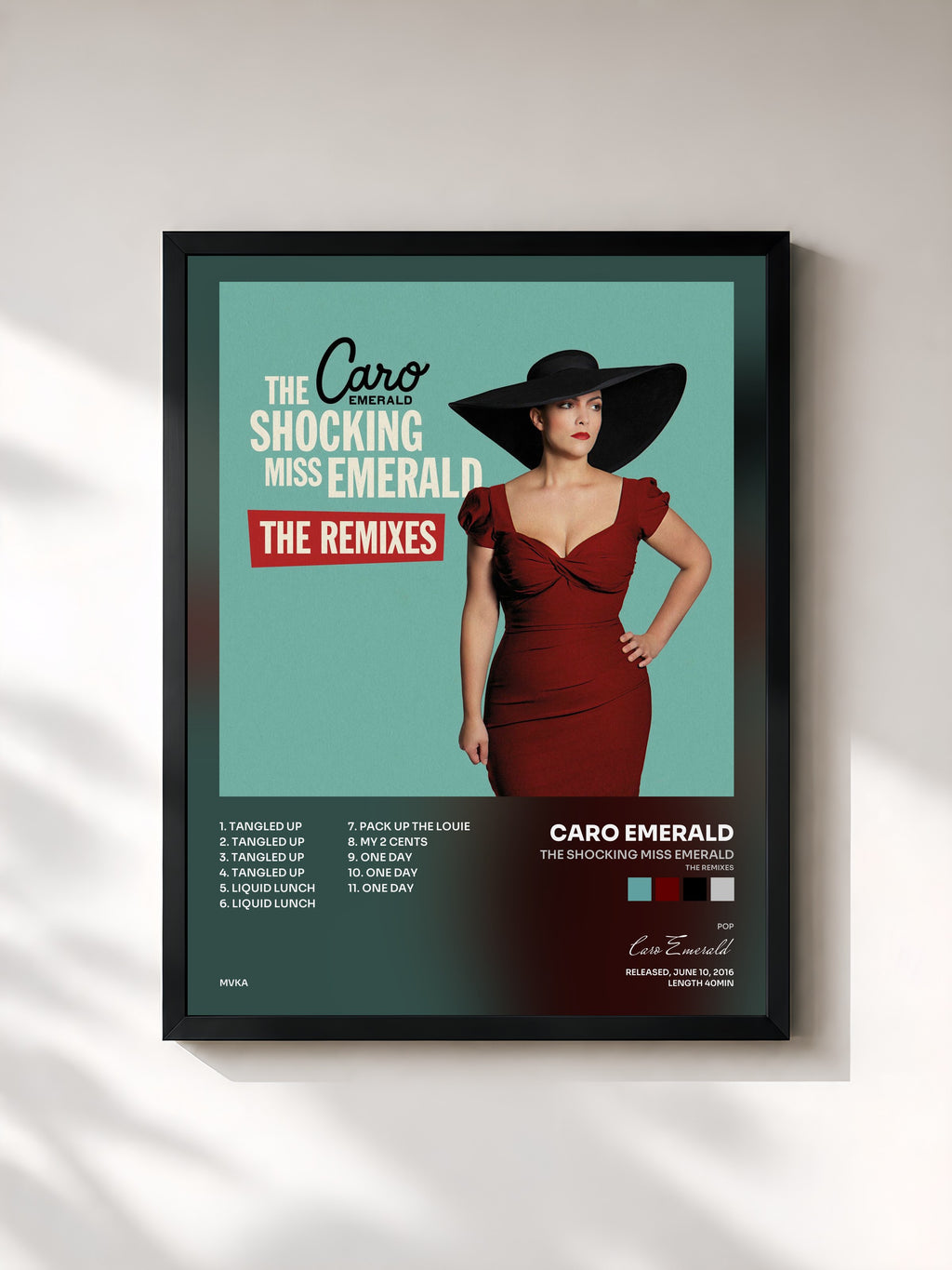 #noir Tableau de l'album The Shocking Miss Emerald (The Remixes) de Caro Emerald, cadre noir, imprimé et encadré en France