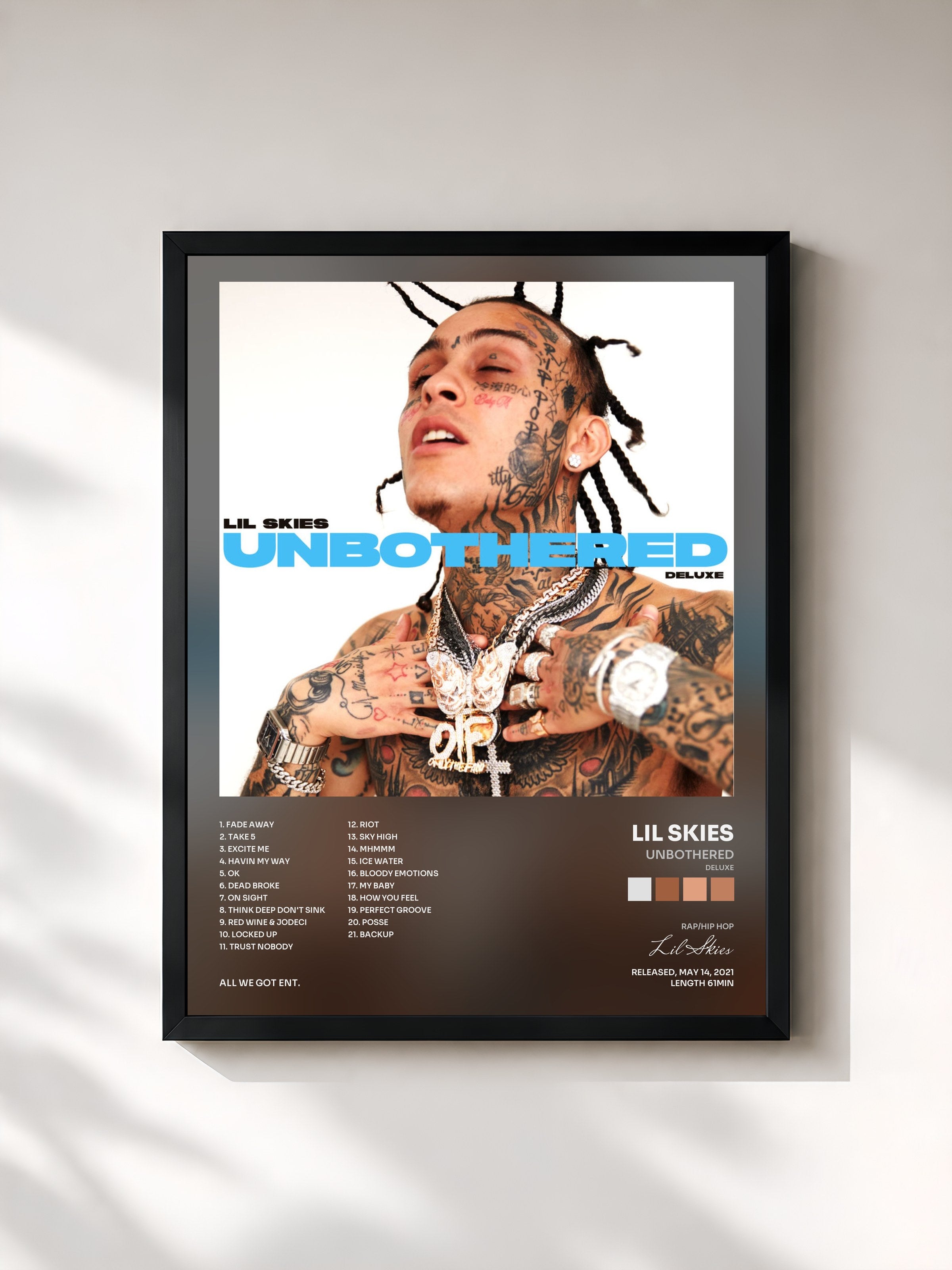 #noir Tableau de l'album Unbothered (Deluxe) de Lil Skies, cadre noir, imprimé et encadré en France