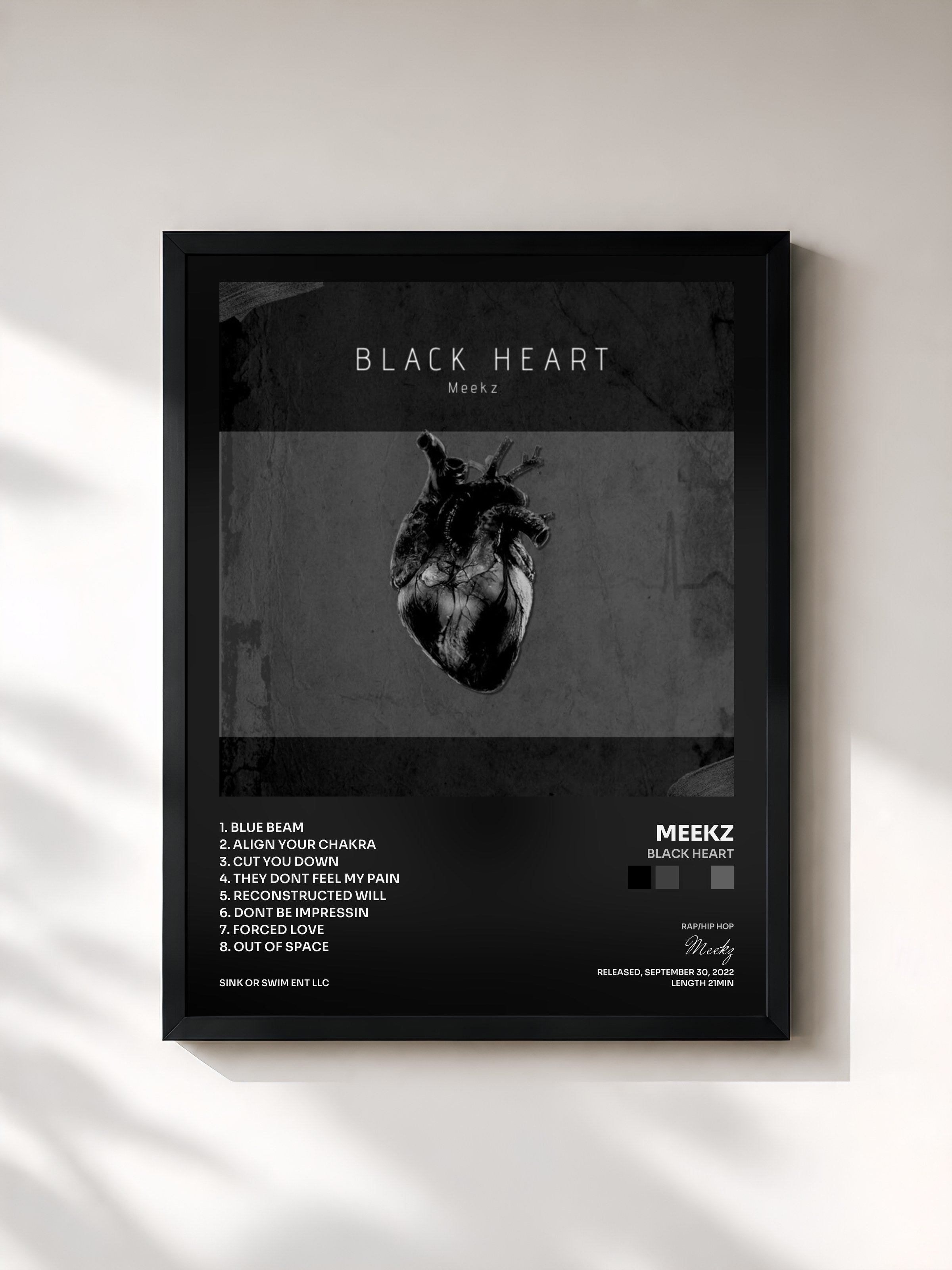 #noir Tableau de l'album Black Heart de Meekz, cadre noir, imprimé et encadré en France