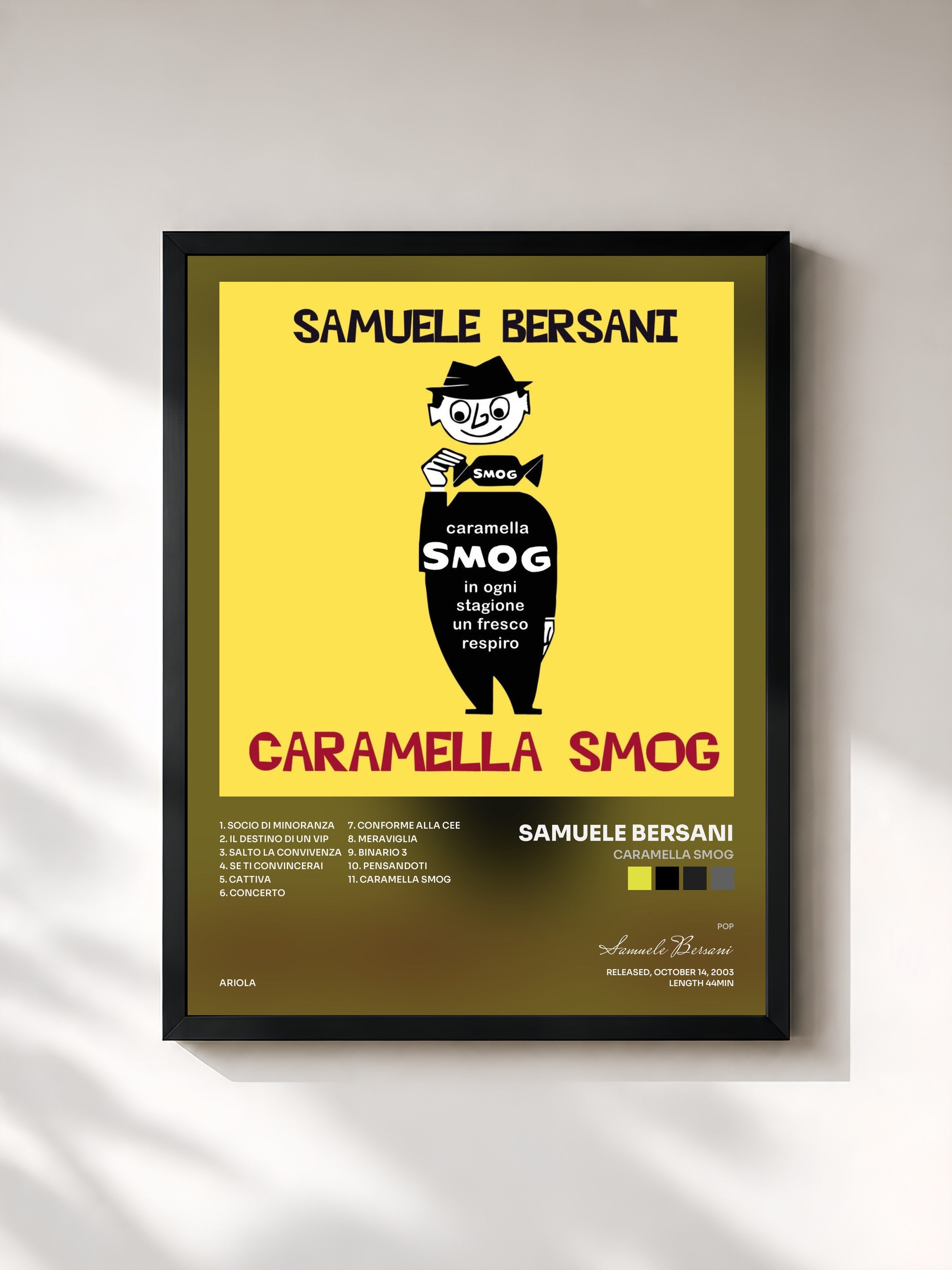 #noir Tableau de l'album Caramella Smog de Samuele Bersani, cadre noir, imprimé et encadré en France