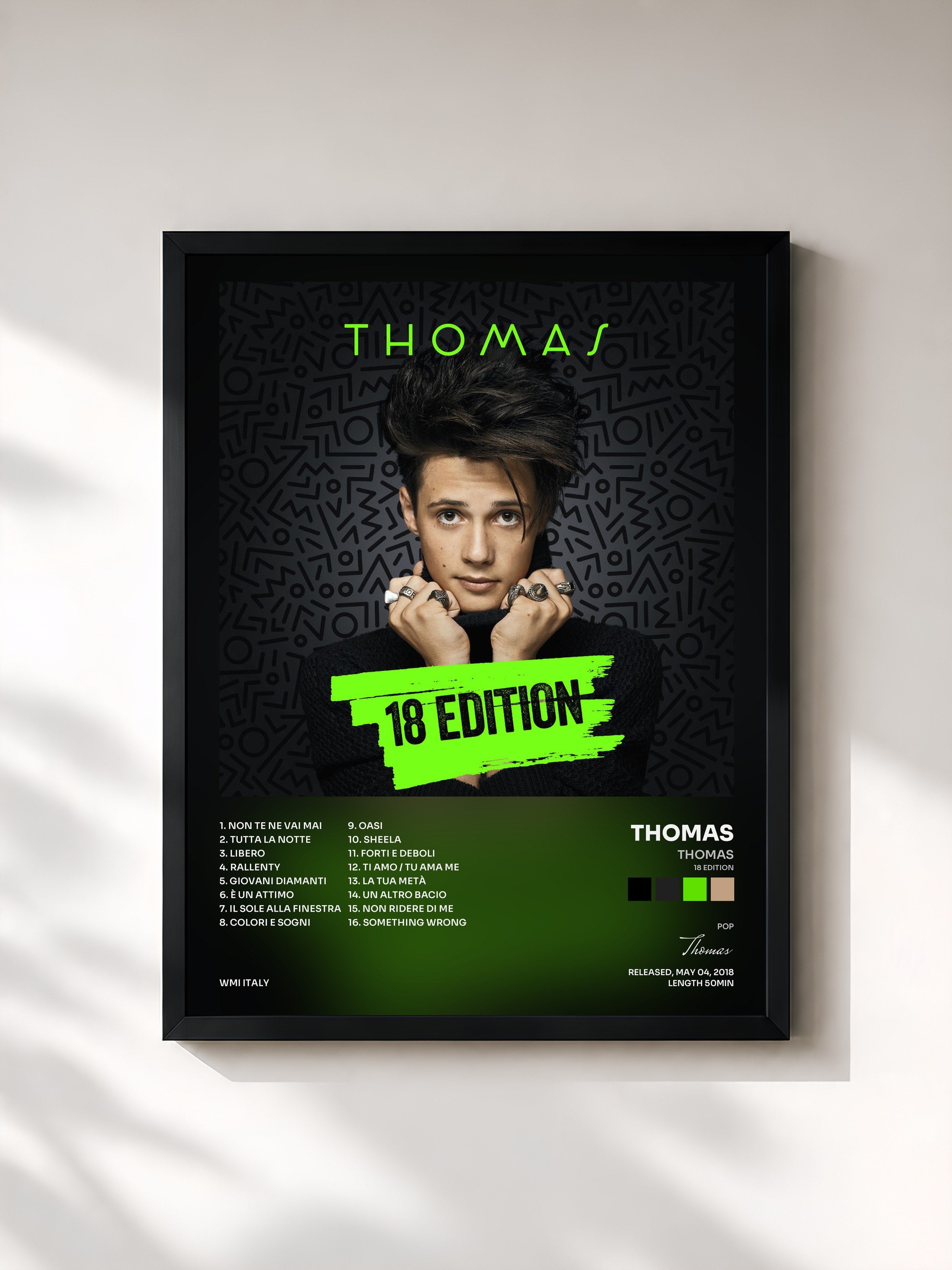 #noir Tableau de l'album Thomas (18 Edition) de Thomas, cadre noir, imprimé et encadré en France