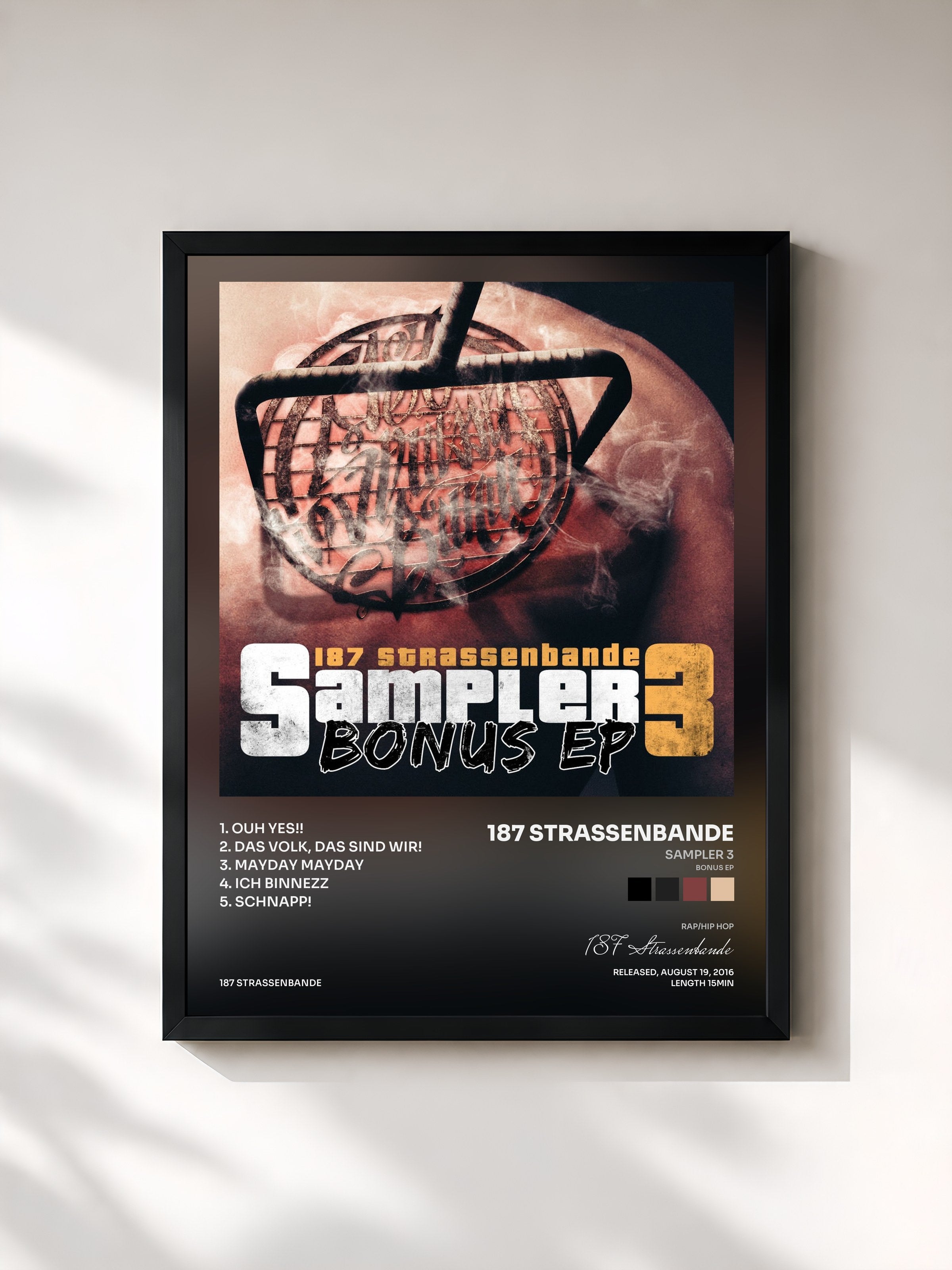 #noir Tableau de l'album Sampler 3 (Bonus EP) de 187 Strassenbande, cadre noir, imprimé et encadré en France