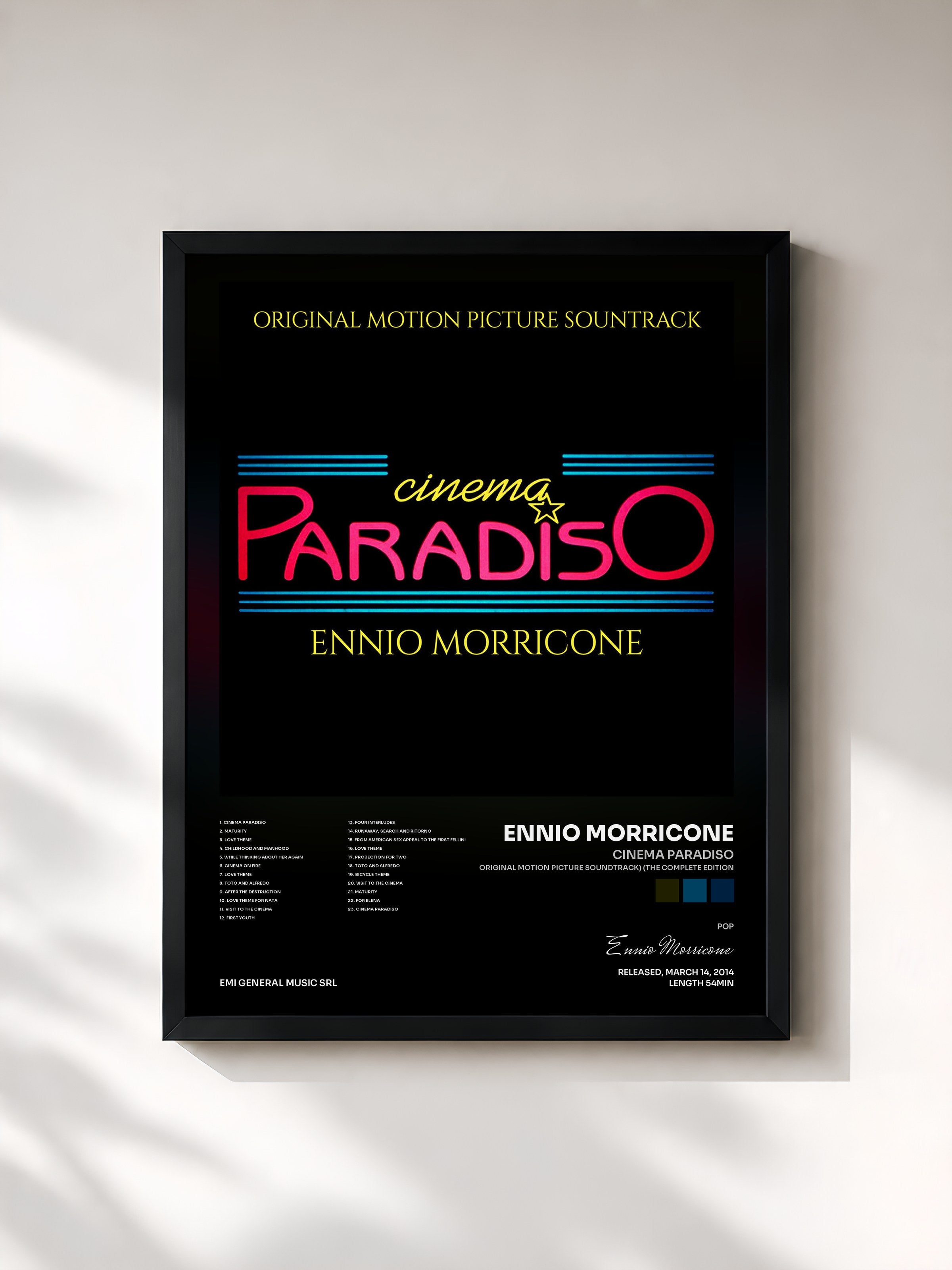 #noir Tableau de l'album Cinema Paradiso (Original Motion Picture Soundtrack) (The Complete Edition) de Ennio Morricone, cadre noir, imprimé et encadré en France