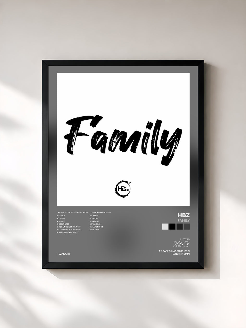 #noir Tableau de l'album Family de HBZ, cadre noir, imprimé et encadré en France