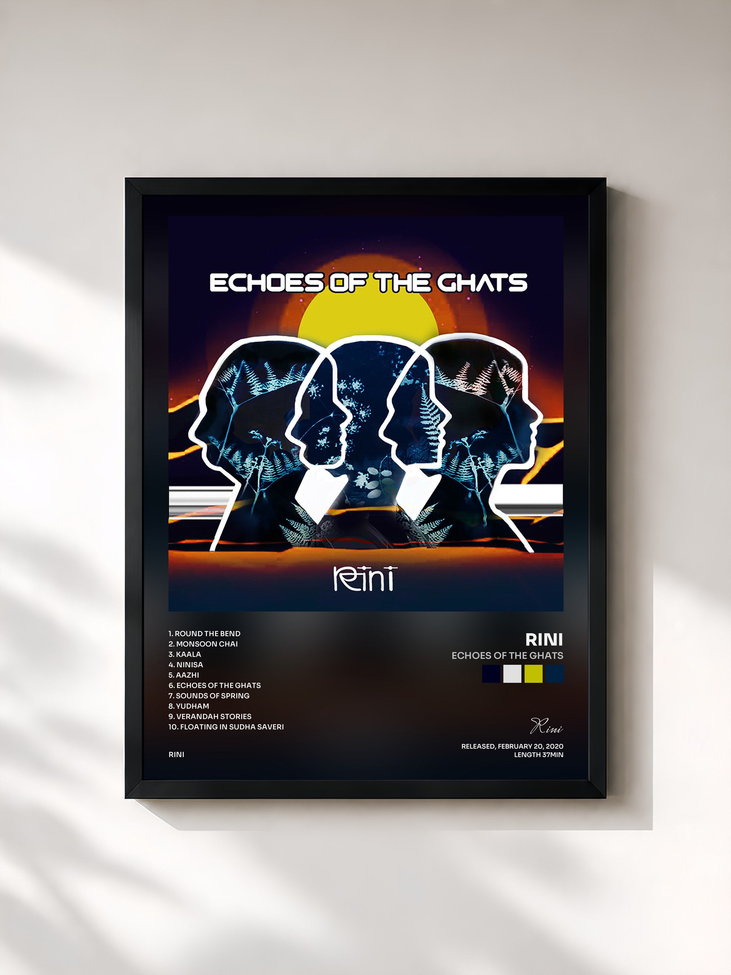 #noir Tableau de l'album Echoes of the Ghats de Rini, cadre noir, imprimé et encadré en France
