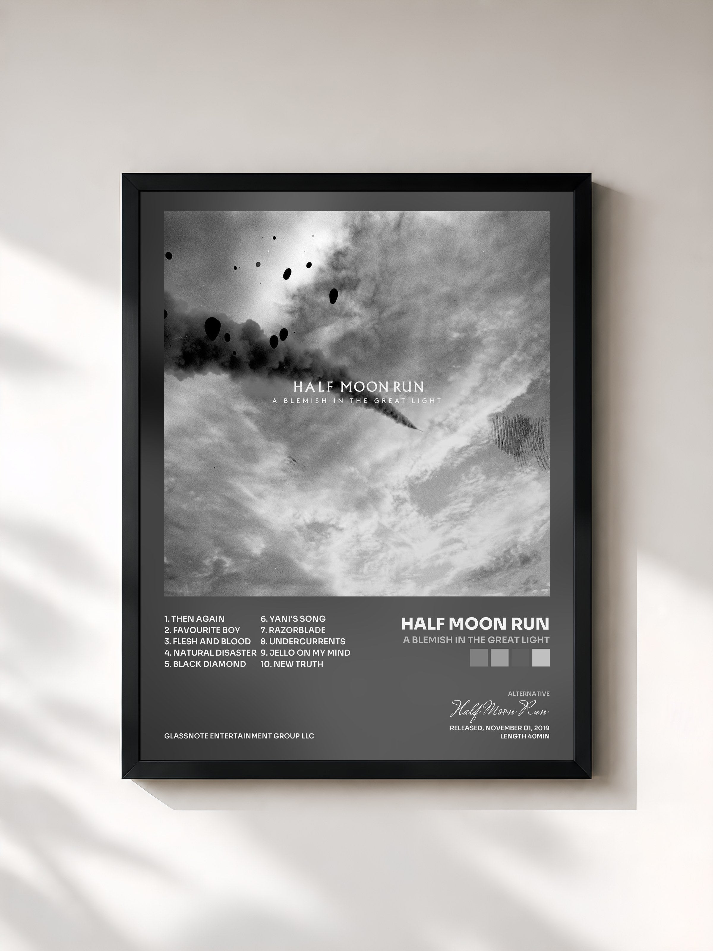 #noir Tableau de l'album A Blemish in the Great Light de Half Moon Run, cadre noir, imprimé et encadré en France