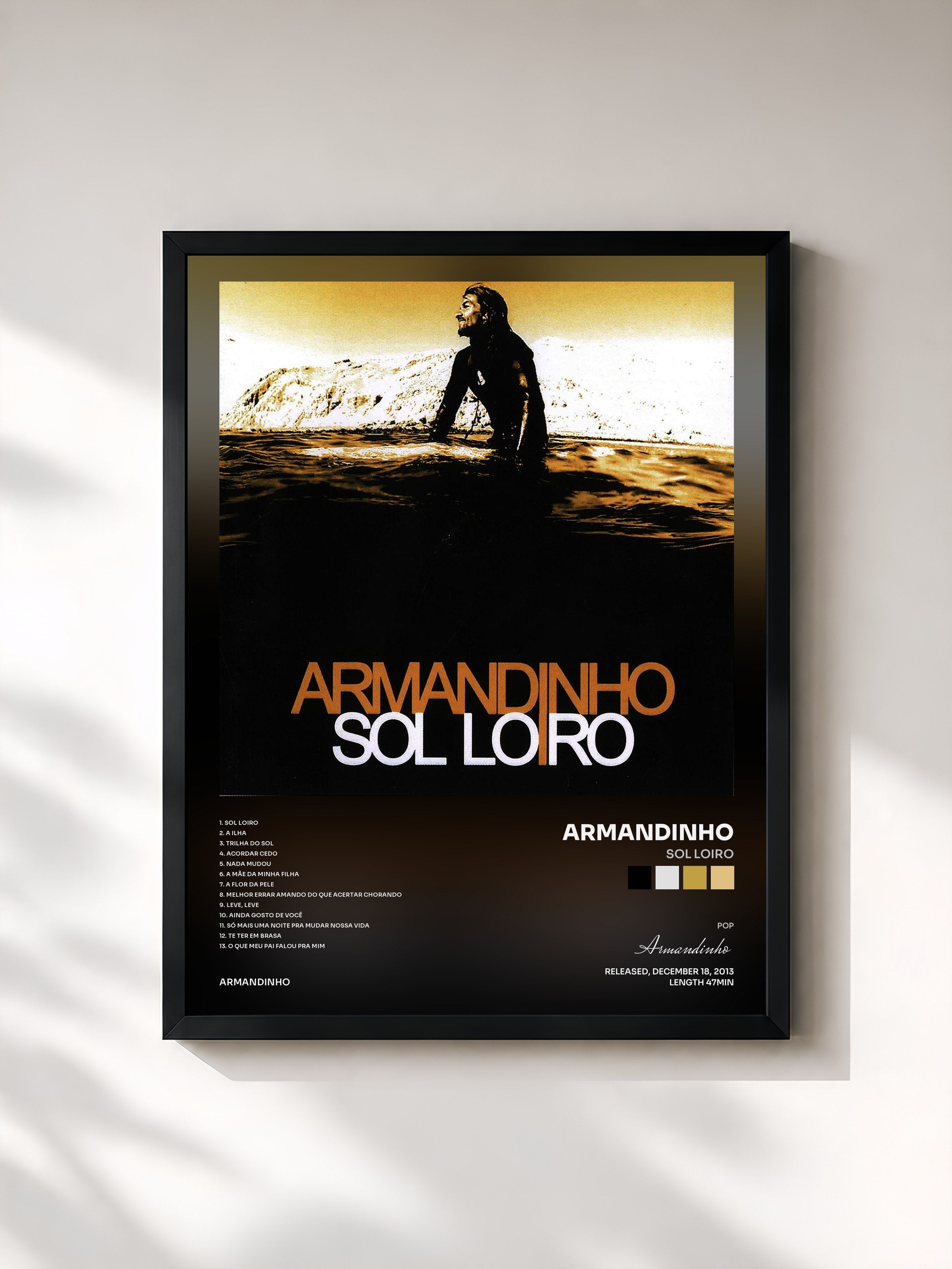 #noir Tableau de l'album Sol Loiro de Armandinho, cadre noir, imprimé et encadré en France
