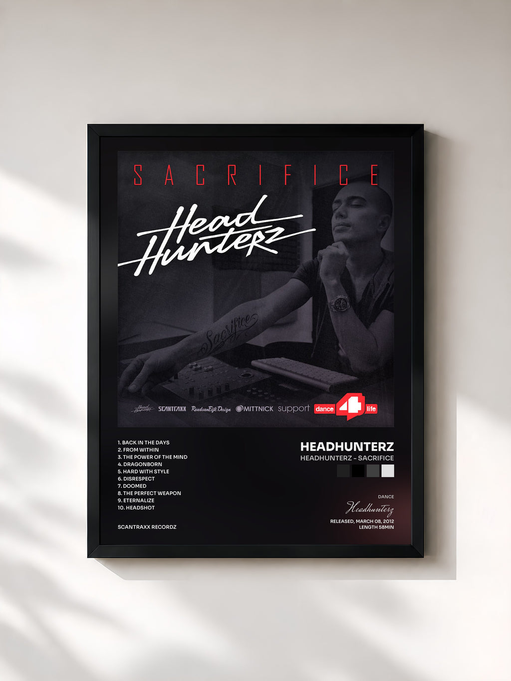 #noir Tableau de l'album Headhunterz - Sacrifice de Headhunterz, cadre noir, imprimé et encadré en France