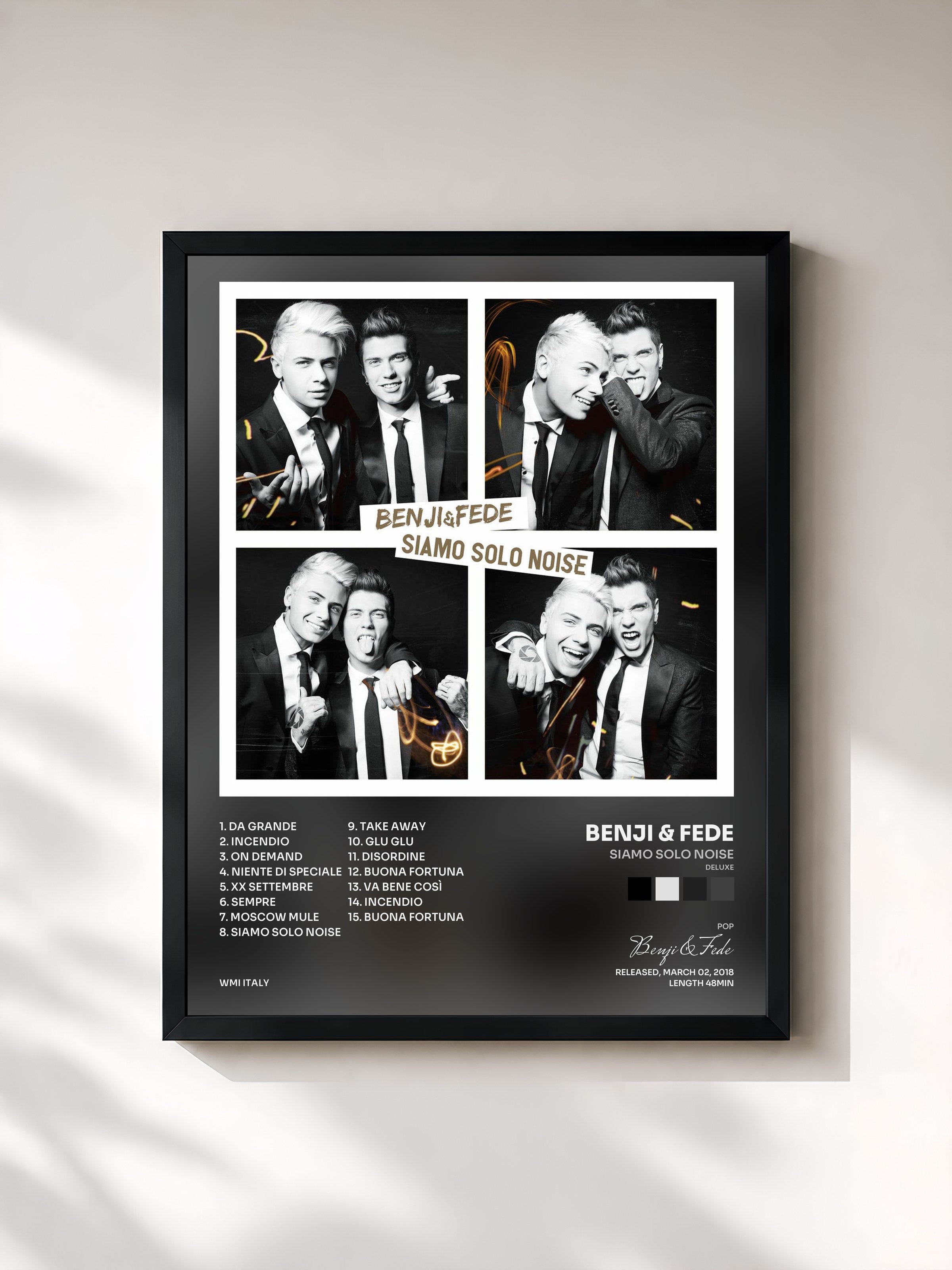 #noir Tableau de l'album Siamo solo noise (Deluxe) de Benji & Fede, cadre noir, imprimé et encadré en France