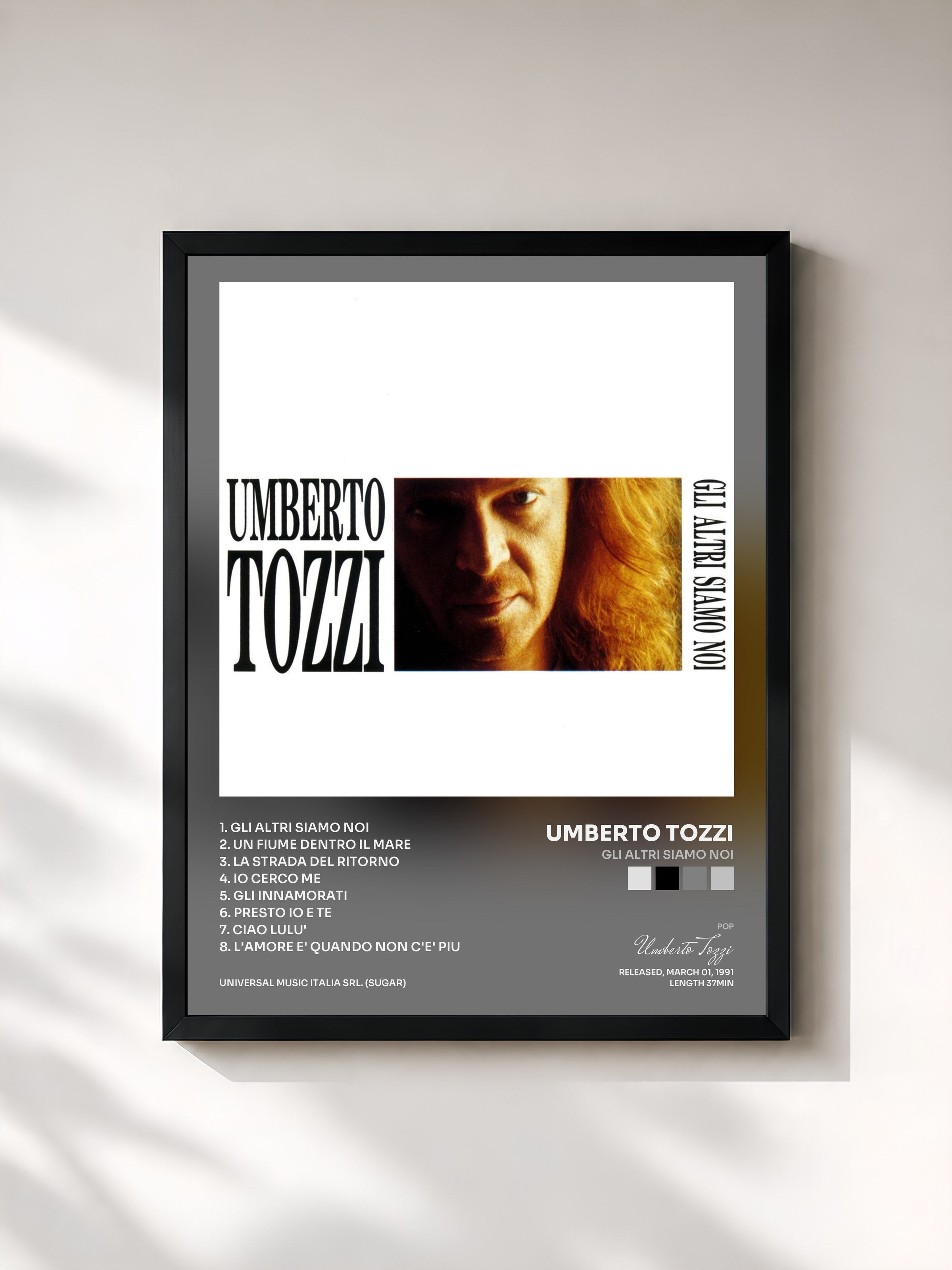 #noir Tableau de l'album Gli altri siamo noi de Umberto Tozzi, cadre noir, imprimé et encadré en France
