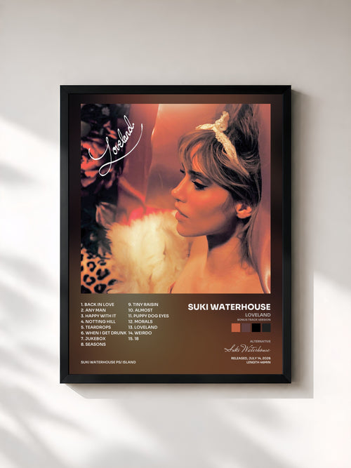 Suki Waterhouse · Loveland (Bonus Track Version) — Affiche encadrée