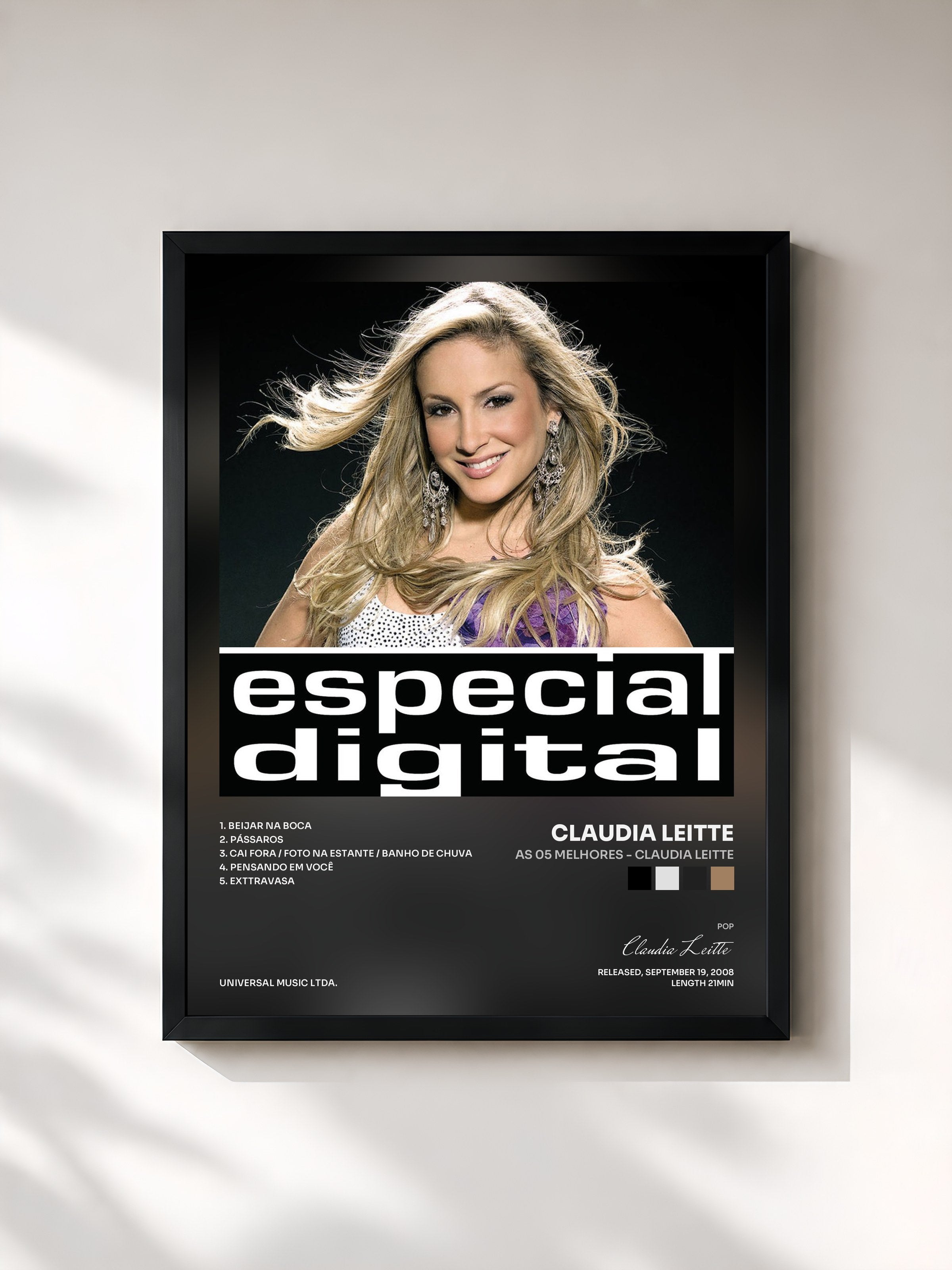 #noir Tableau de l'album As 05 Melhores - Claudia Leitte de Claudia Leitte, cadre noir, imprimé et encadré en France