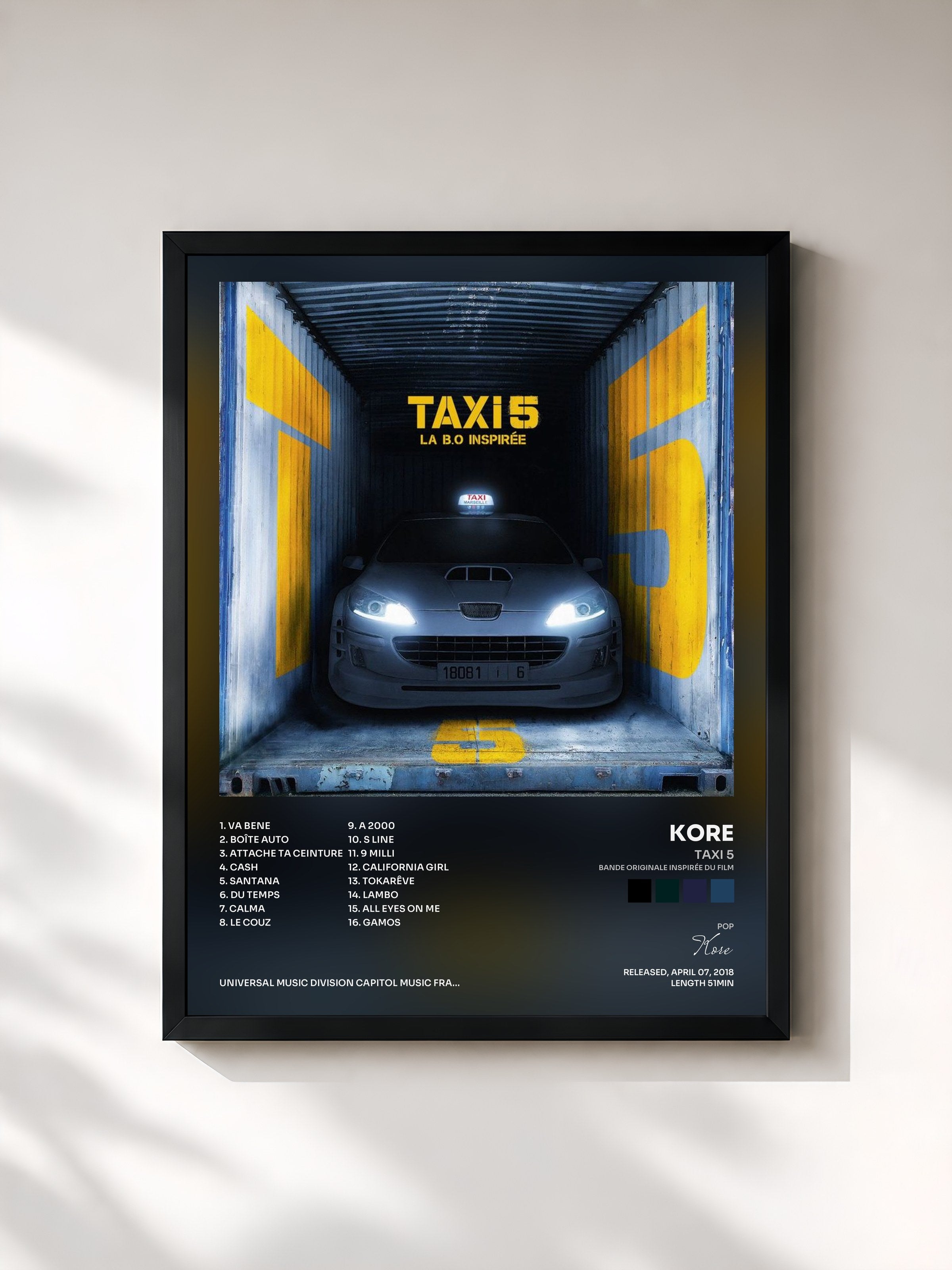 #noir Tableau de l'album Taxi 5 (Bande originale inspirée du film) de Kore, cadre noir, imprimé et encadré en France