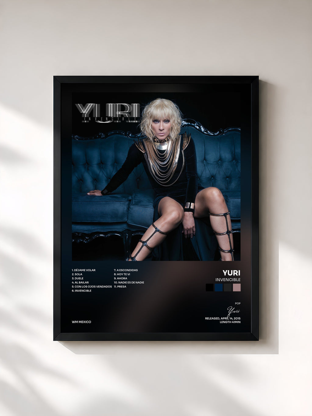 #noir Tableau de l'album Invencible de Yuri, cadre noir, imprimé et encadré en France
