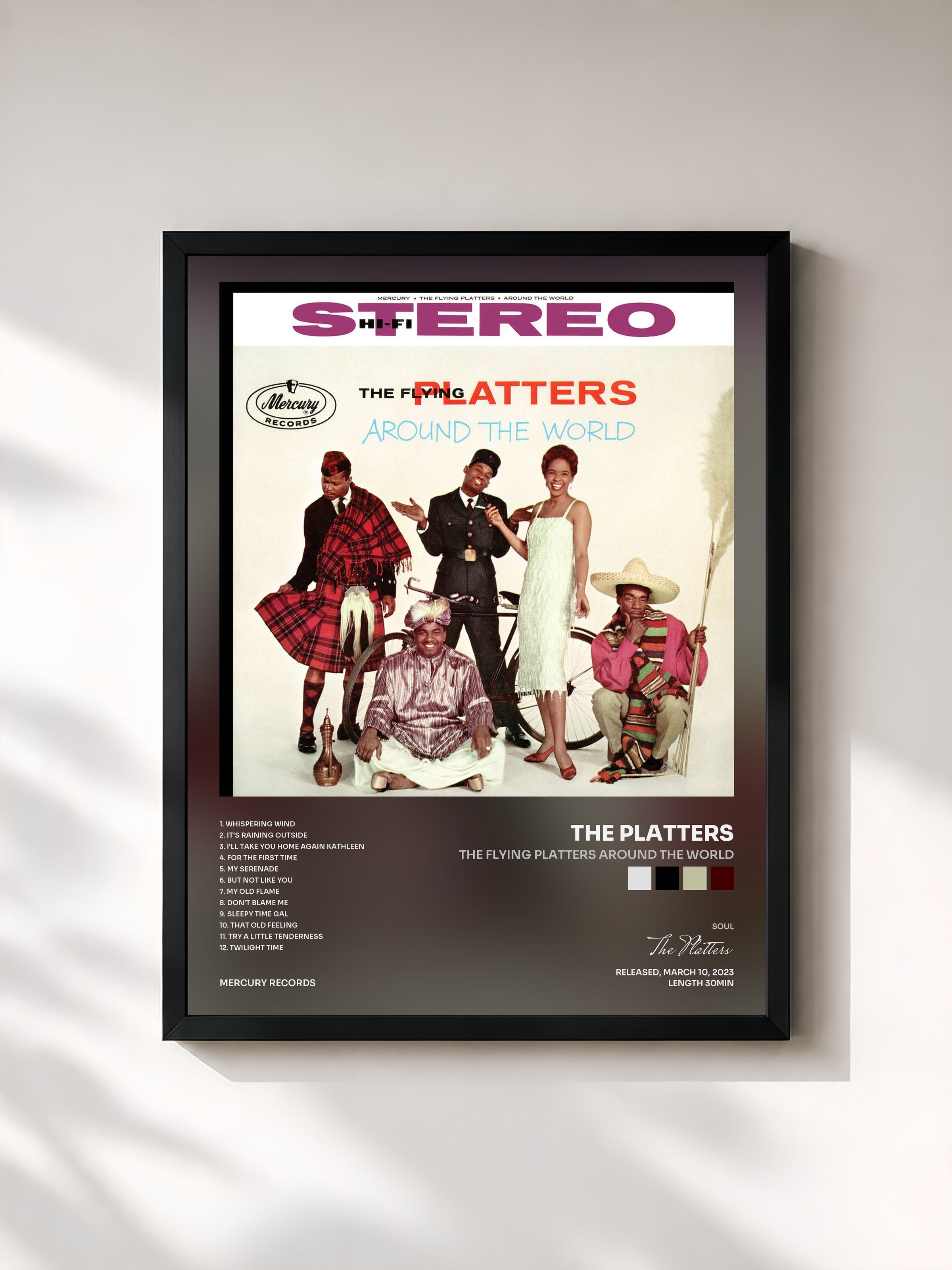 #noir Tableau de l'album The Flying Platters Around The World de The Platters, cadre noir, imprimé et encadré en France