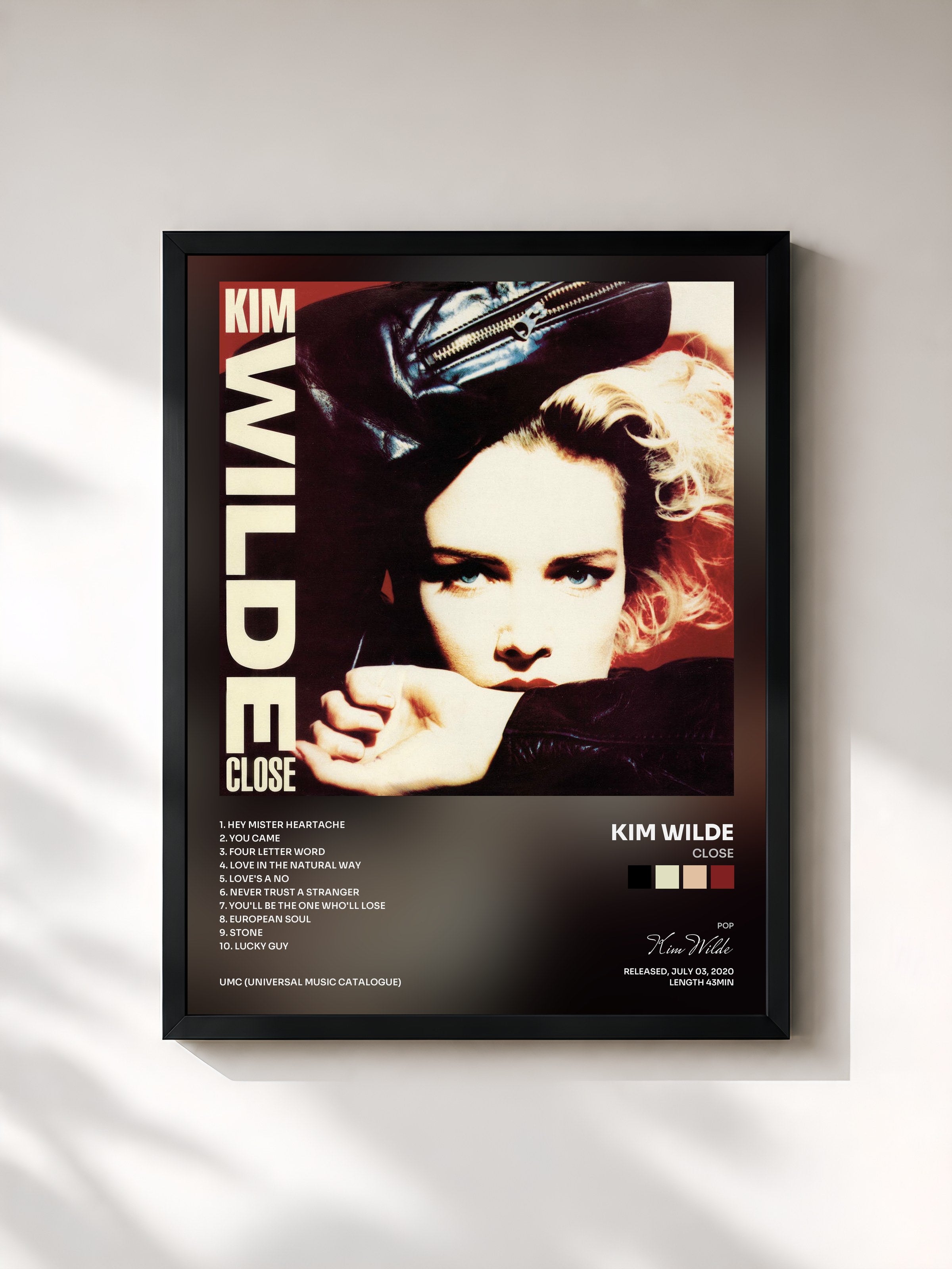 #noir Tableau de l'album Close de Kim Wilde, cadre noir, imprimé et encadré en France