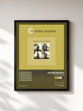 #noir Zeilen aus Gold (Remixes) di Xavier Naidoo in stampa incorniciata, cornice nera, stampata e incorniciata in Francia