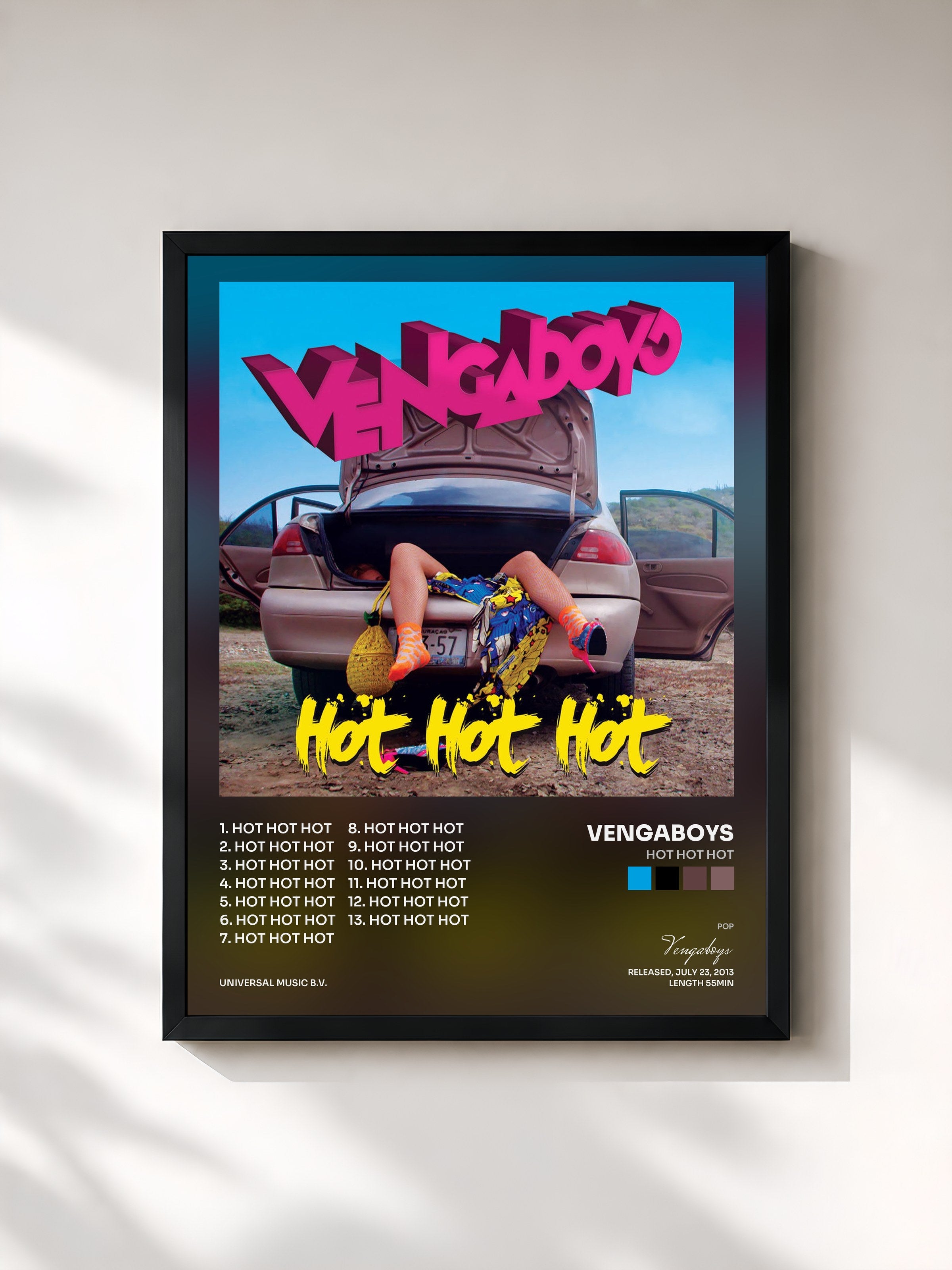 #noir Tableau de l'album Hot Hot Hot de Vengaboys, cadre noir, imprimé et encadré en France