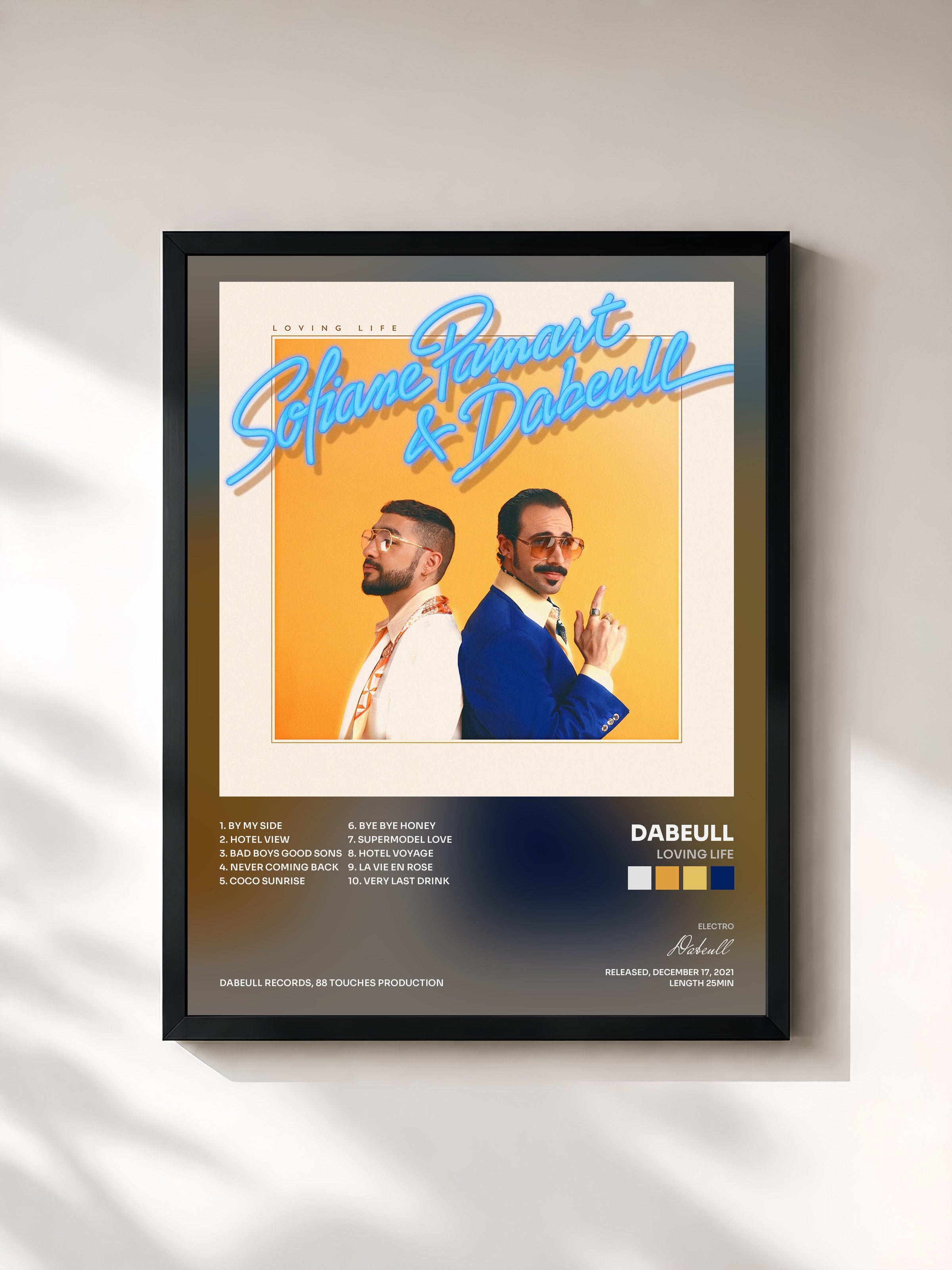 #noir Tableau de l'album Loving Life de Dabeull, cadre noir, imprimé et encadré en France