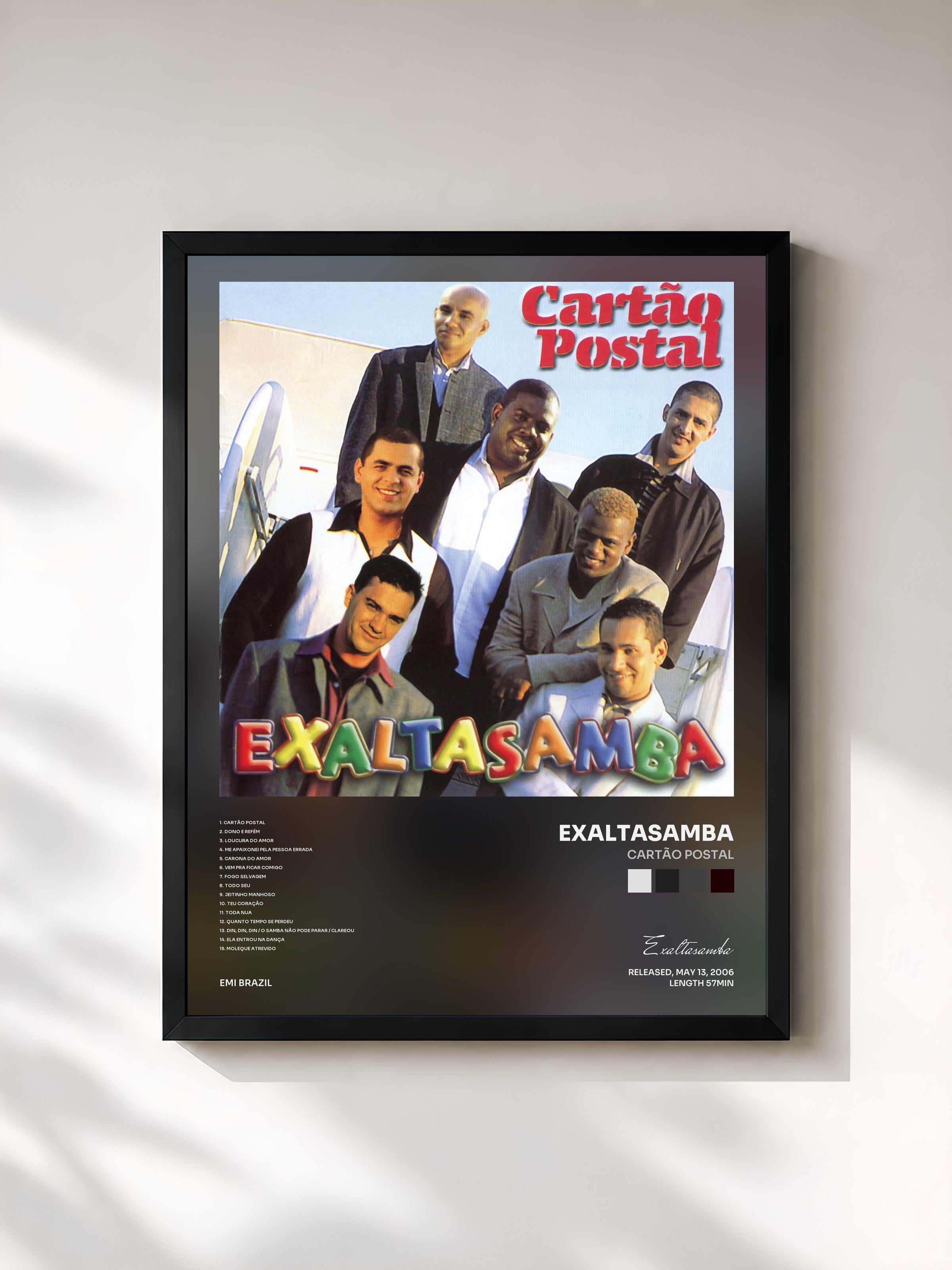 #noir Tableau de l'album Cartão Postal de Exaltasamba, cadre noir, imprimé et encadré en France