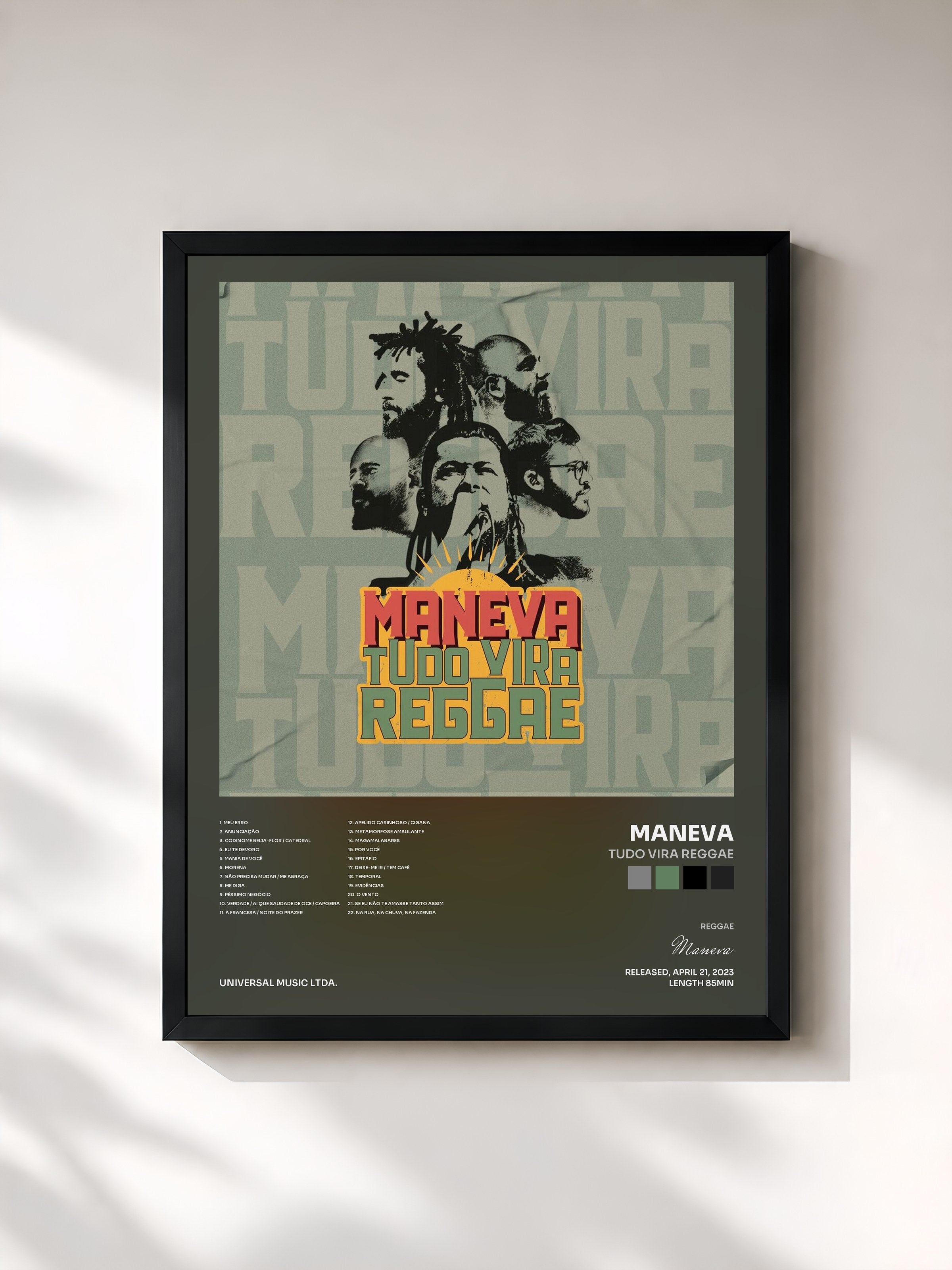 #noir Tableau de l'album Tudo Vira Reggae de Maneva, cadre noir, imprimé et encadré en France