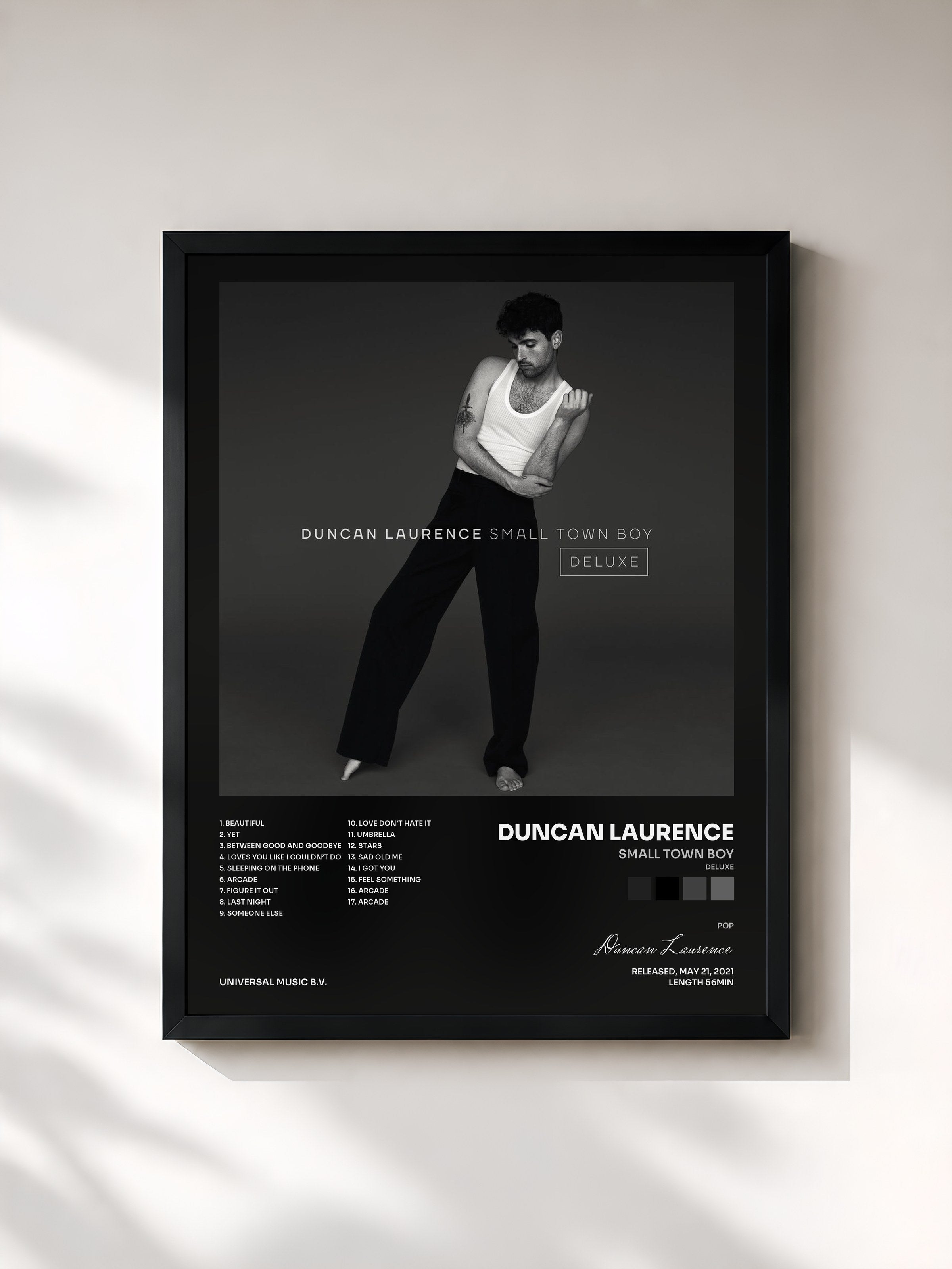 #noir Tableau de l'album Small Town Boy (Deluxe) de Duncan Laurence, cadre noir, imprimé et encadré en France