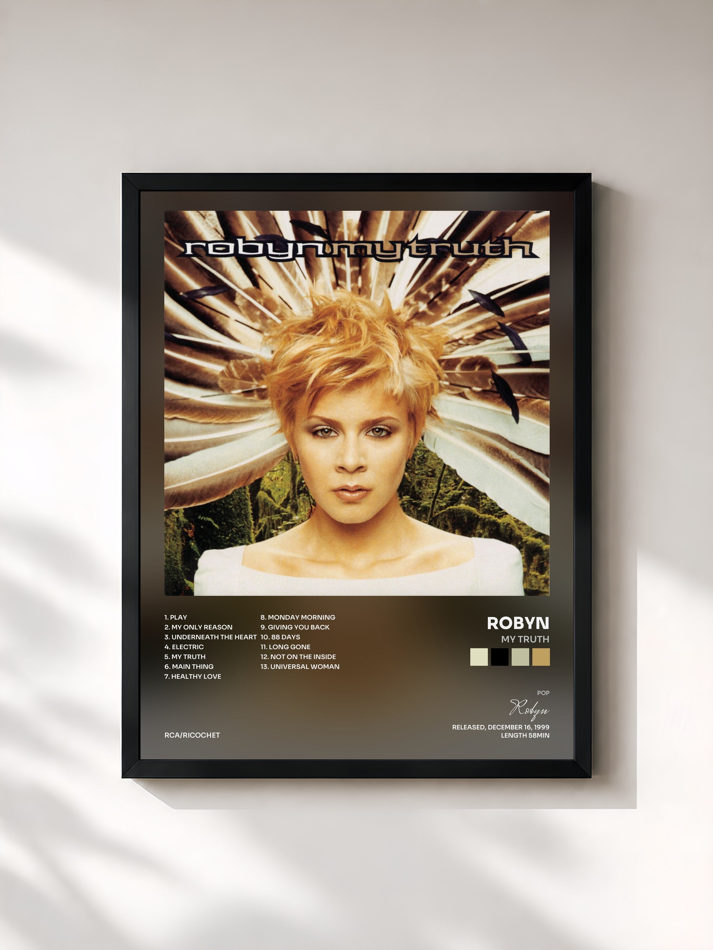 #noir Tableau de l'album My Truth de Robyn, cadre noir, imprimé et encadré en France