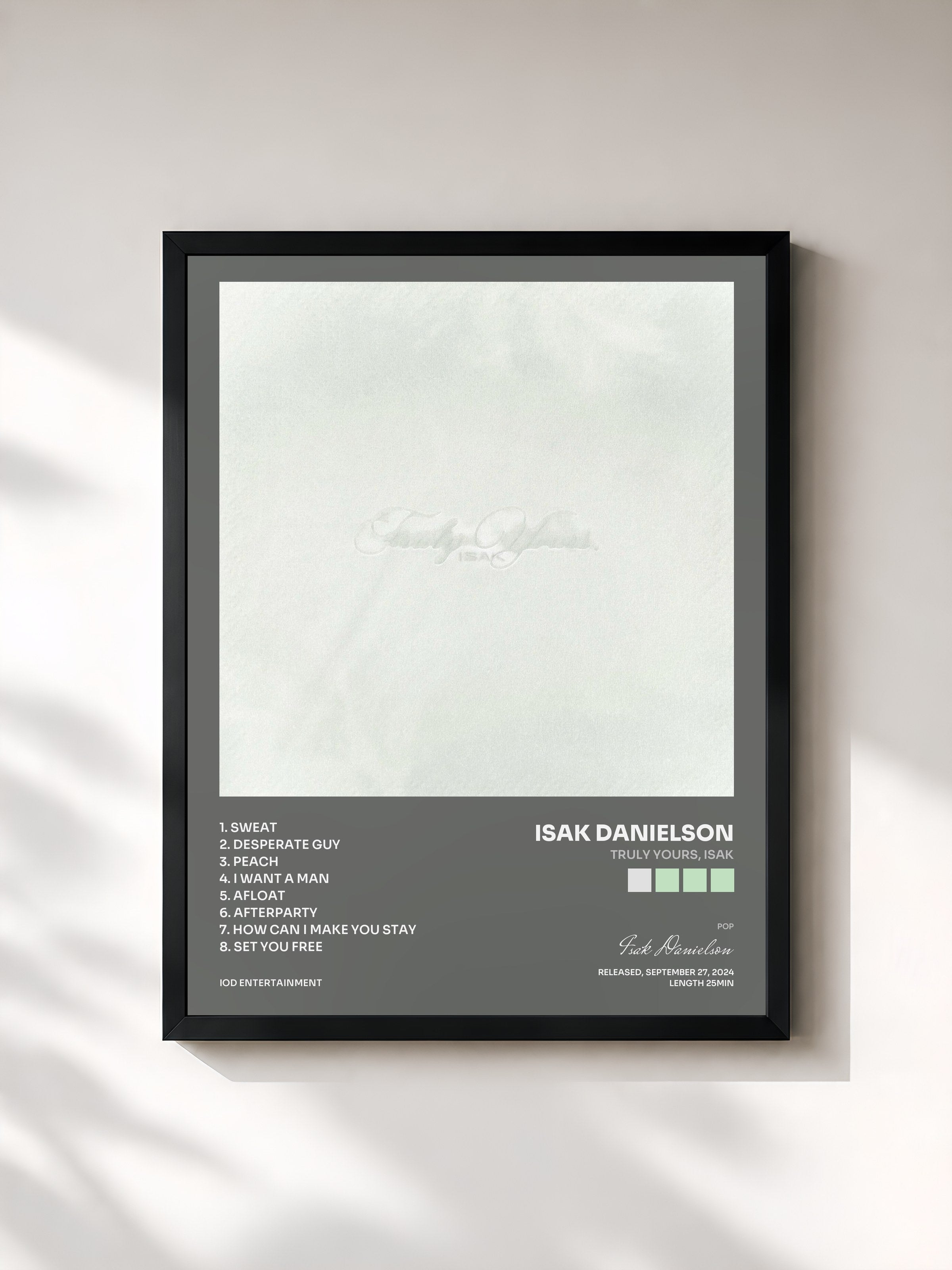 #noir Tableau de l'album Truly Yours, Isak de Isak Danielson, cadre noir, imprimé et encadré en France