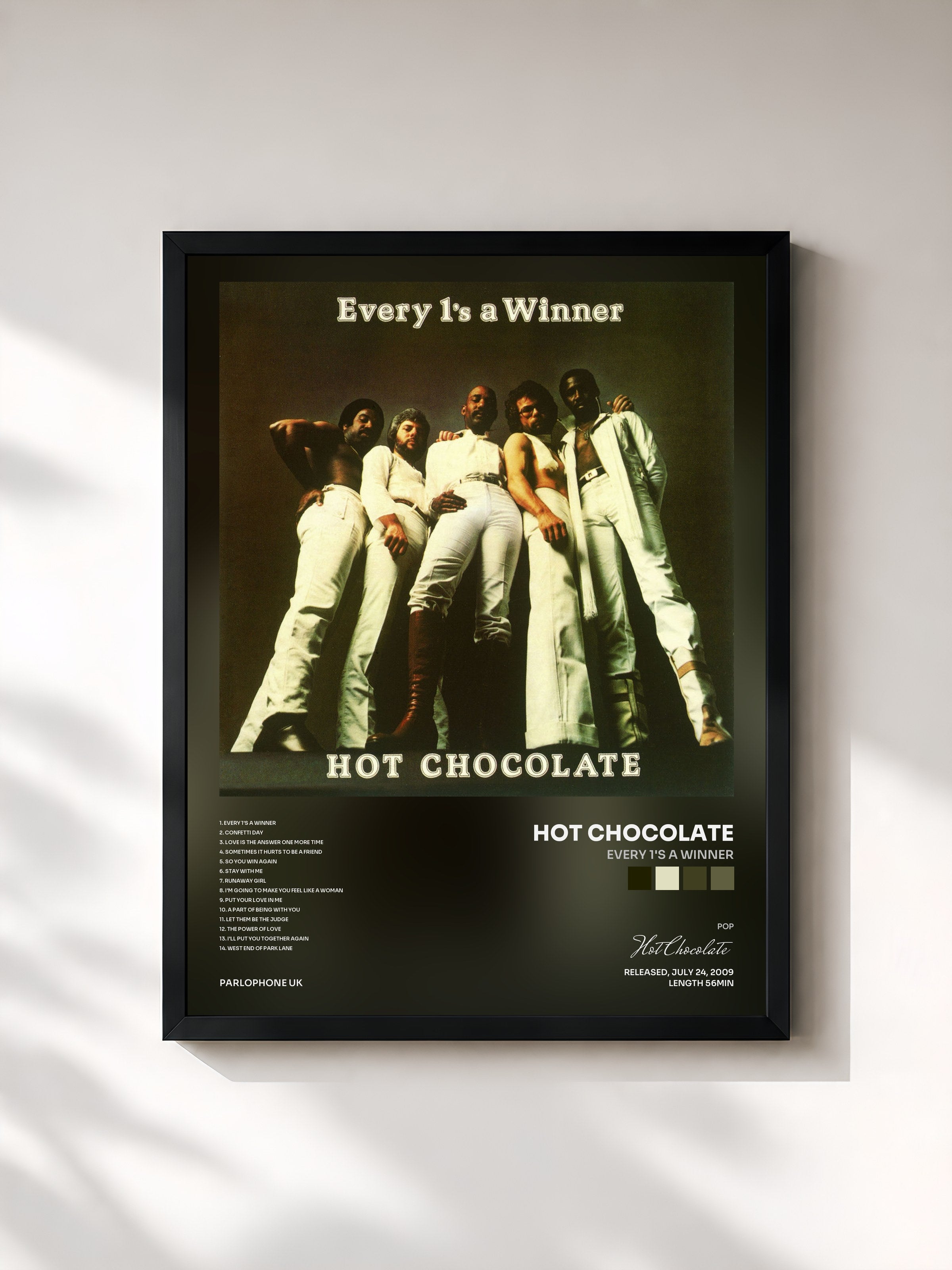 #noir Tableau de l'album Every 1's a Winner de Hot Chocolate, cadre noir, imprimé et encadré en France
