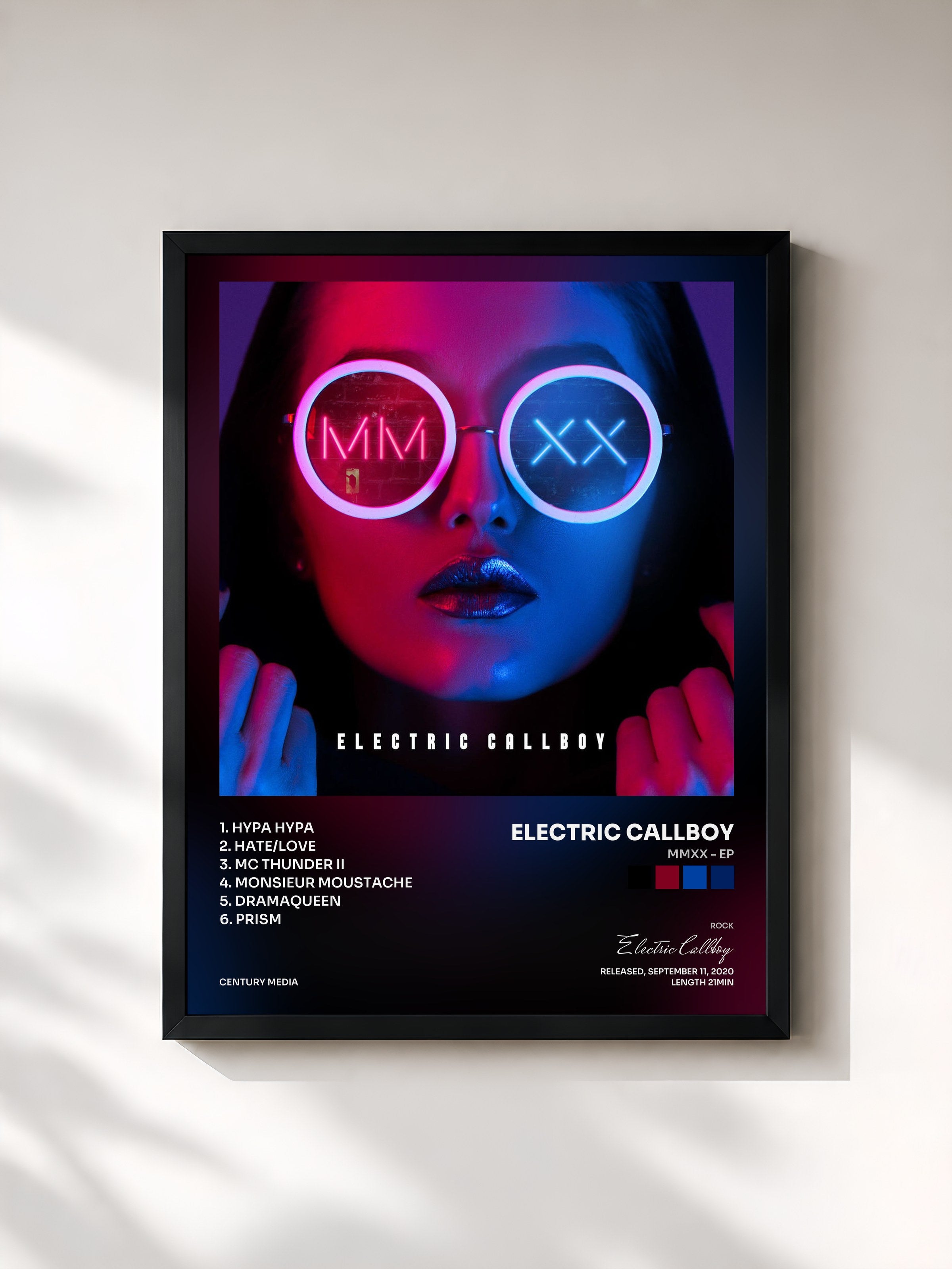 #noir Tableau de l'album MMXX - EP de Electric Callboy, cadre noir, imprimé et encadré en France