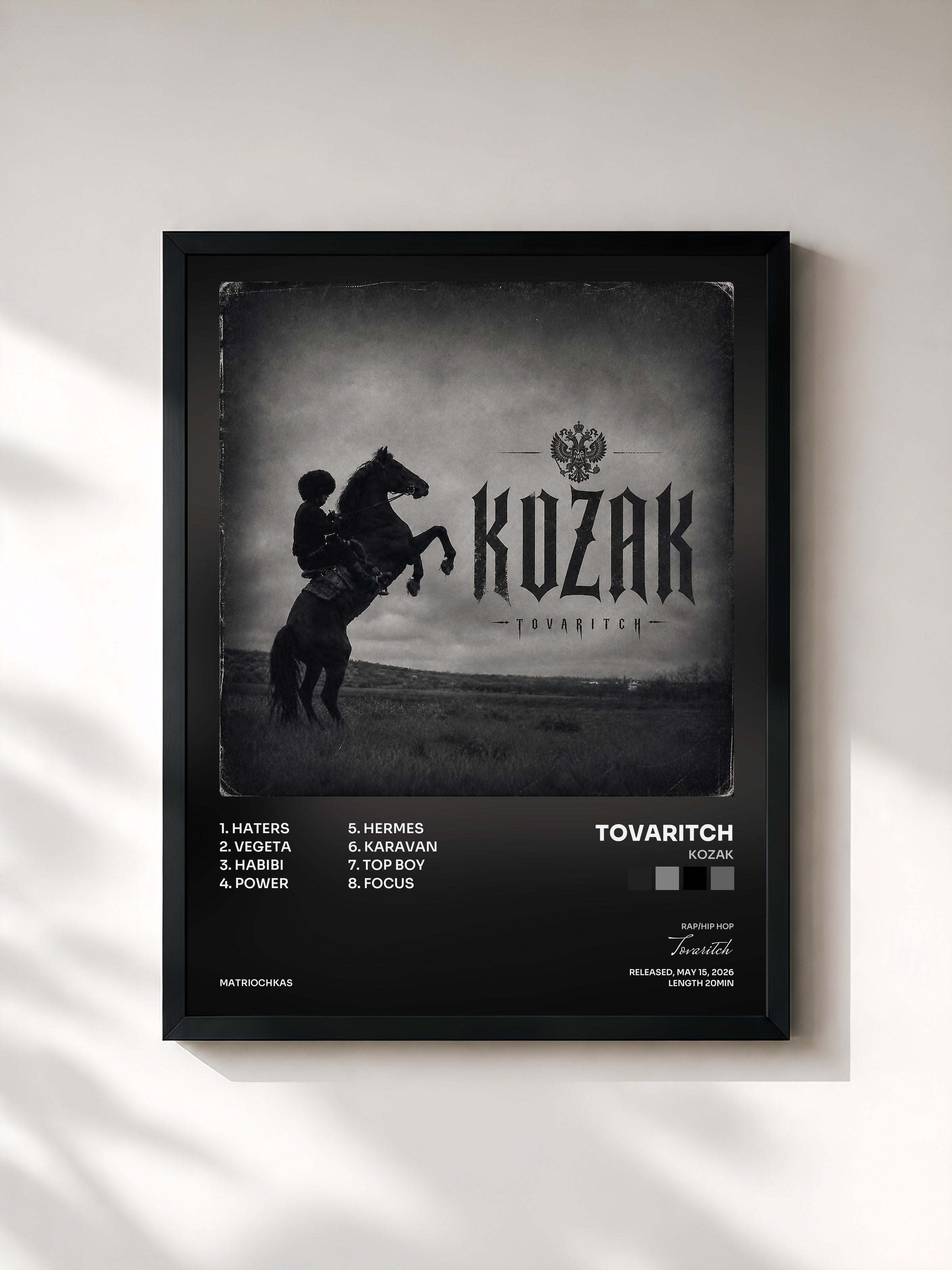 #noir Tableau de l'album KOZAK de Tovaritch, cadre noir, imprimé et encadré en France